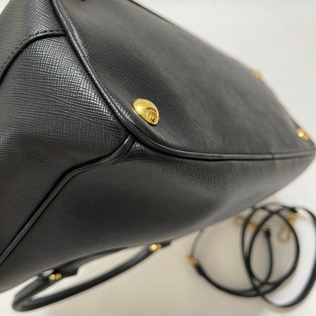 Prada Galleria Saffiano Leather Small Black Handbag with Strap For Sale 8