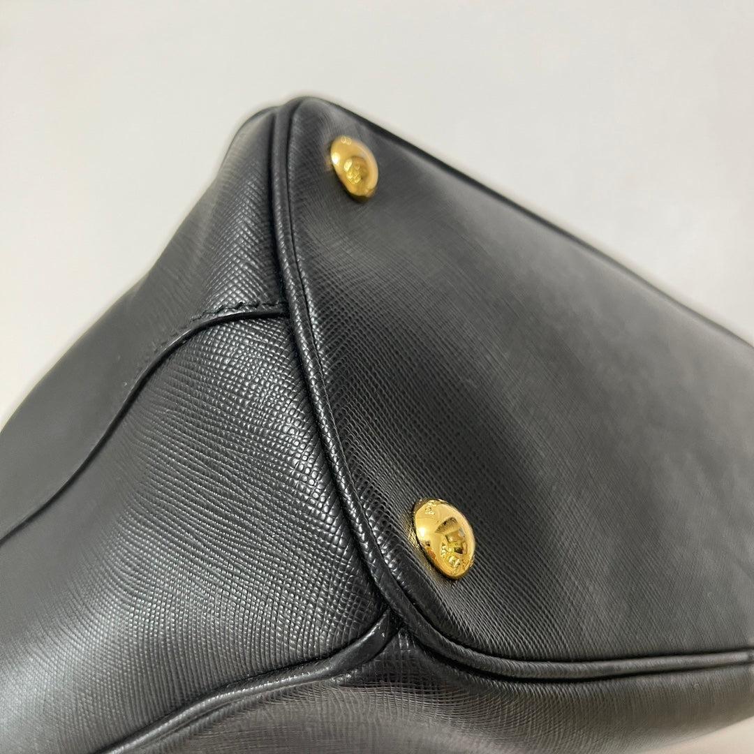 Prada Galleria Saffiano Leather Small Black Handbag with Strap For Sale 9