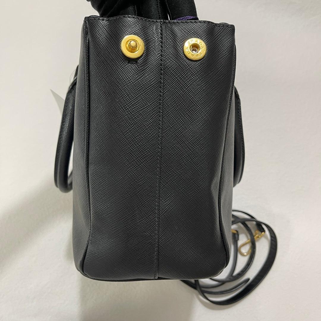 Prada Galleria Saffiano Leather Small Black Handbag with Strap For Sale 5
