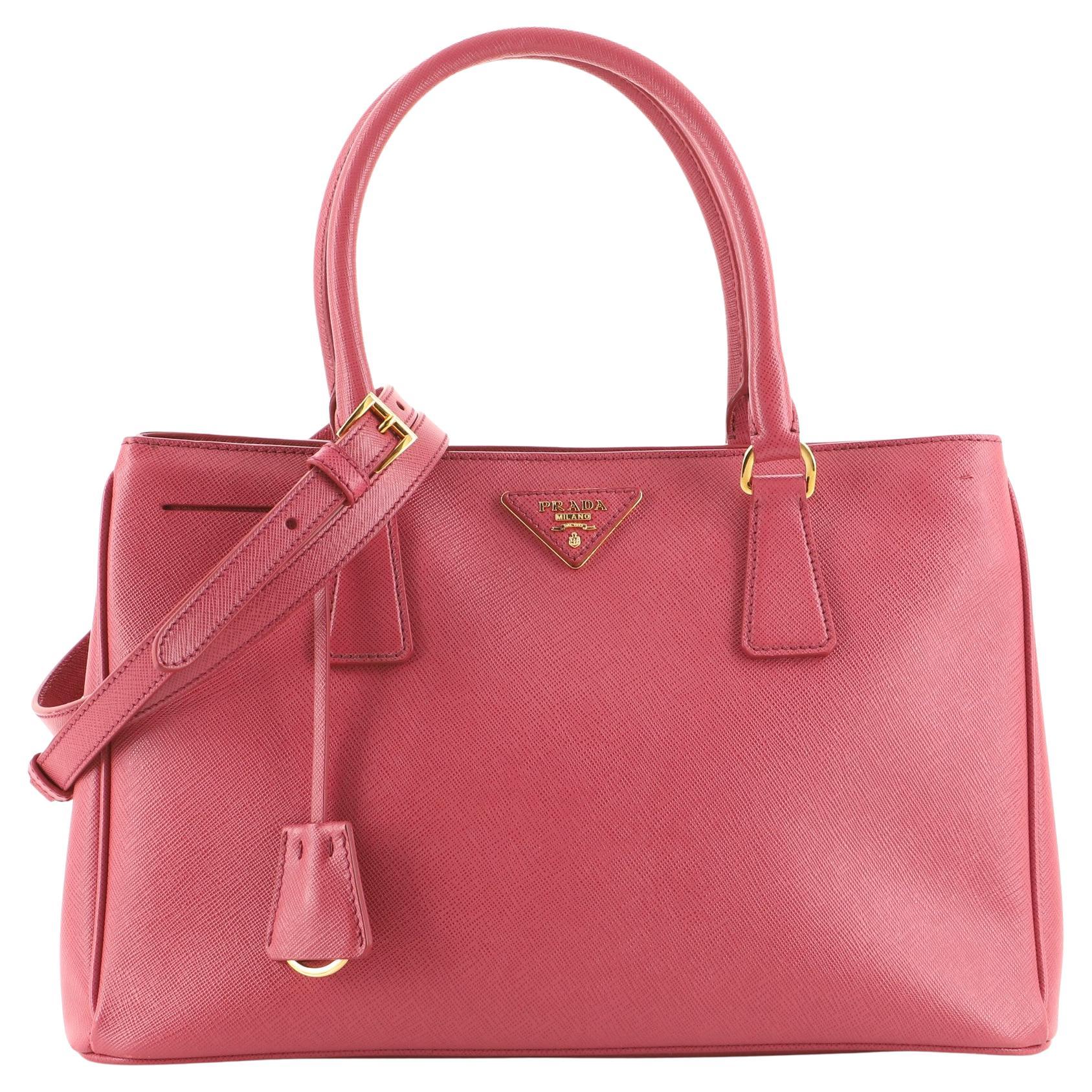 prada saffiano purse