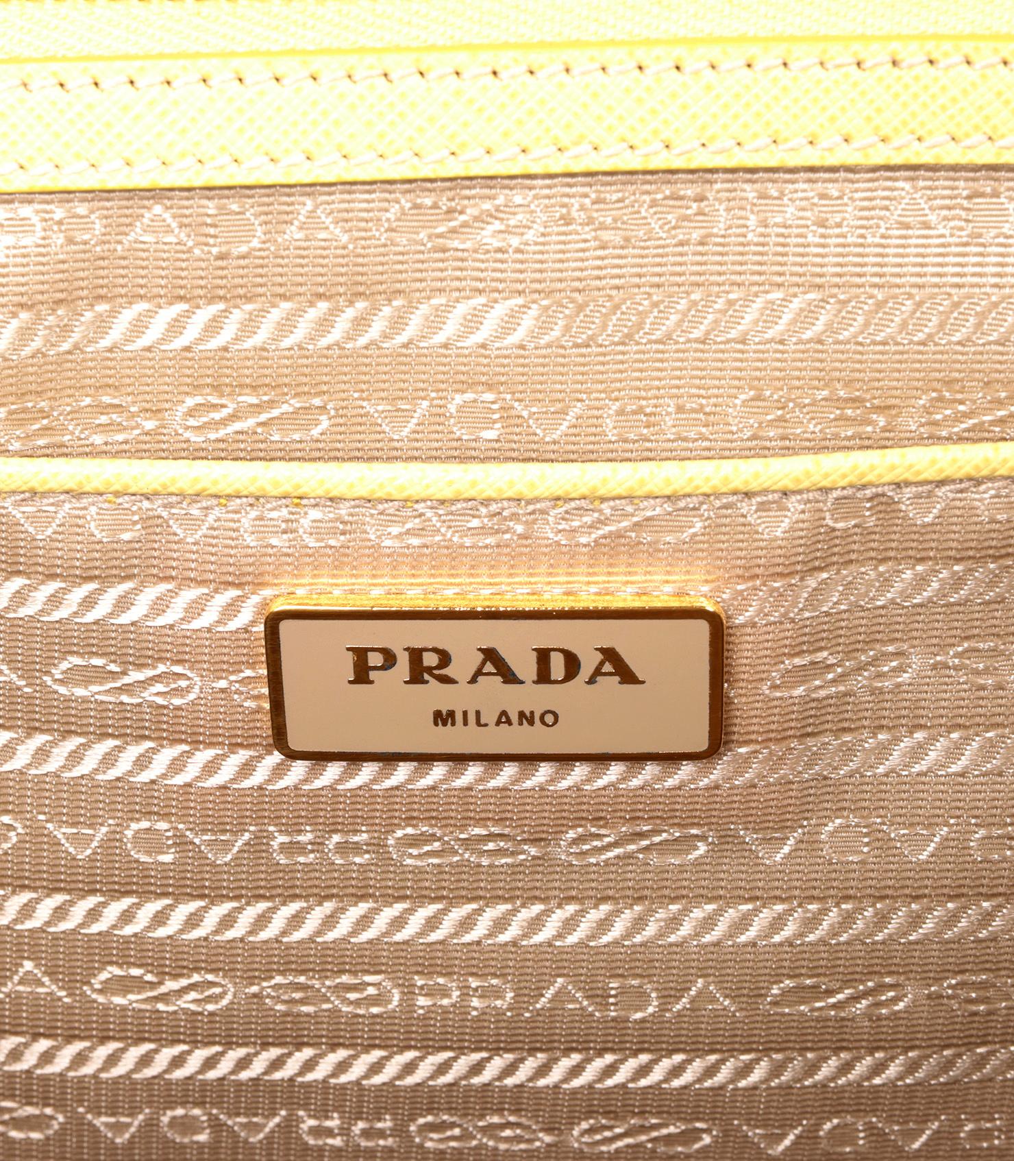 Bolso grande Prada Ginestra de piel saffiano Lux Galleria en venta 3