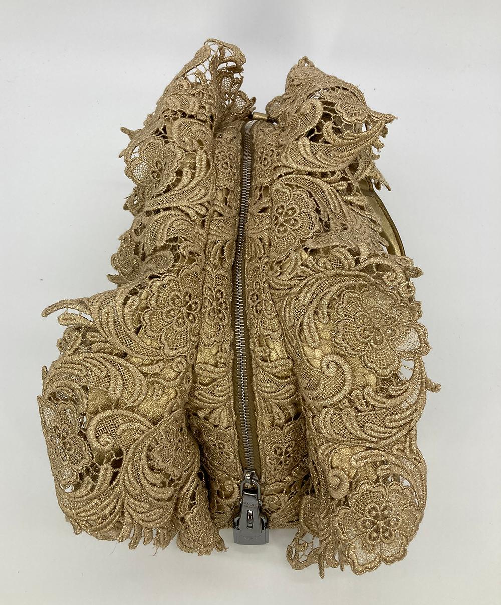 Prada Gold Leather and Lace Pizzo bag In Excellent Condition For Sale In Philadelphia, PA