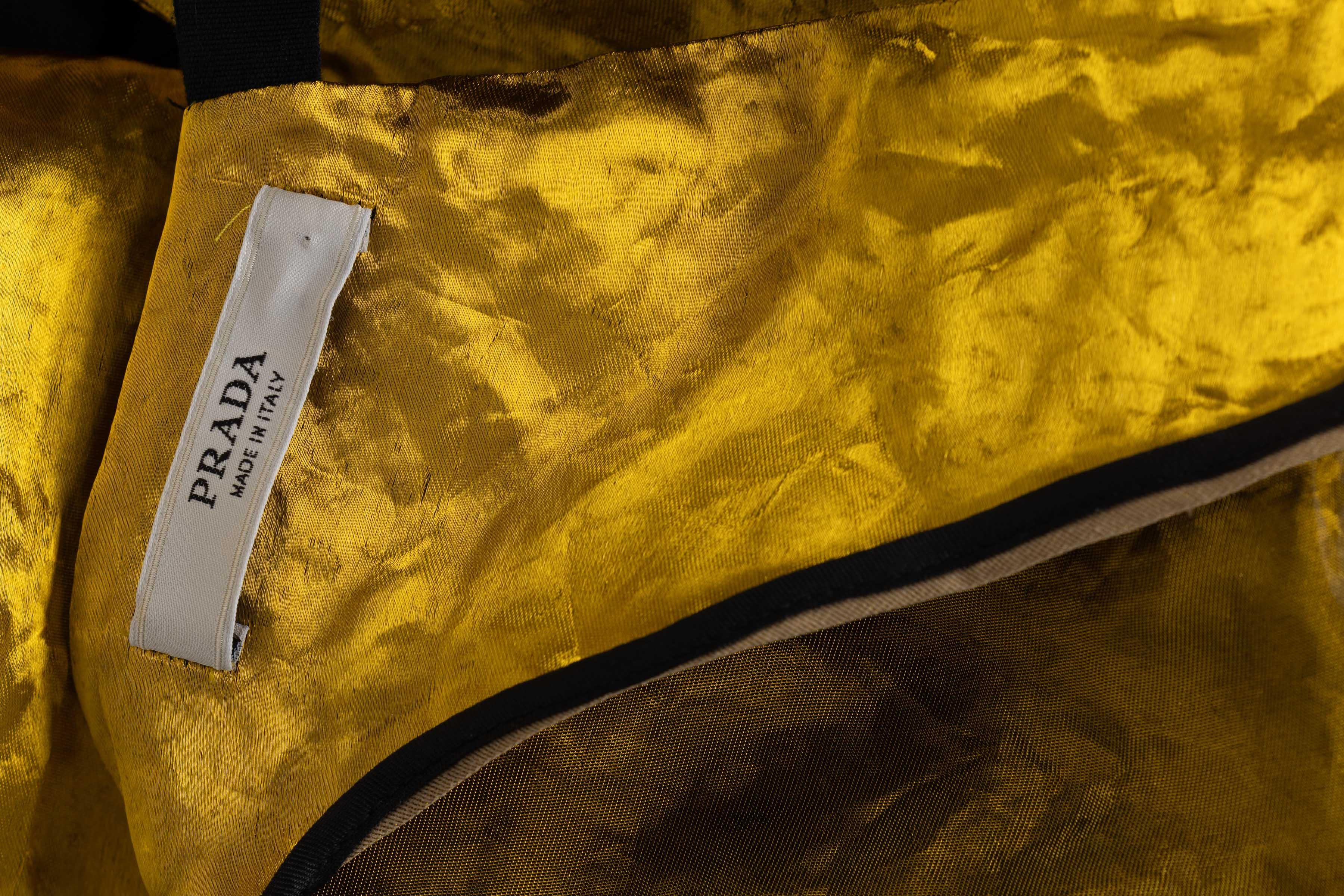 Prada Gold Metal Jacket Top & Skirt Set Spring 2009 en vente 6