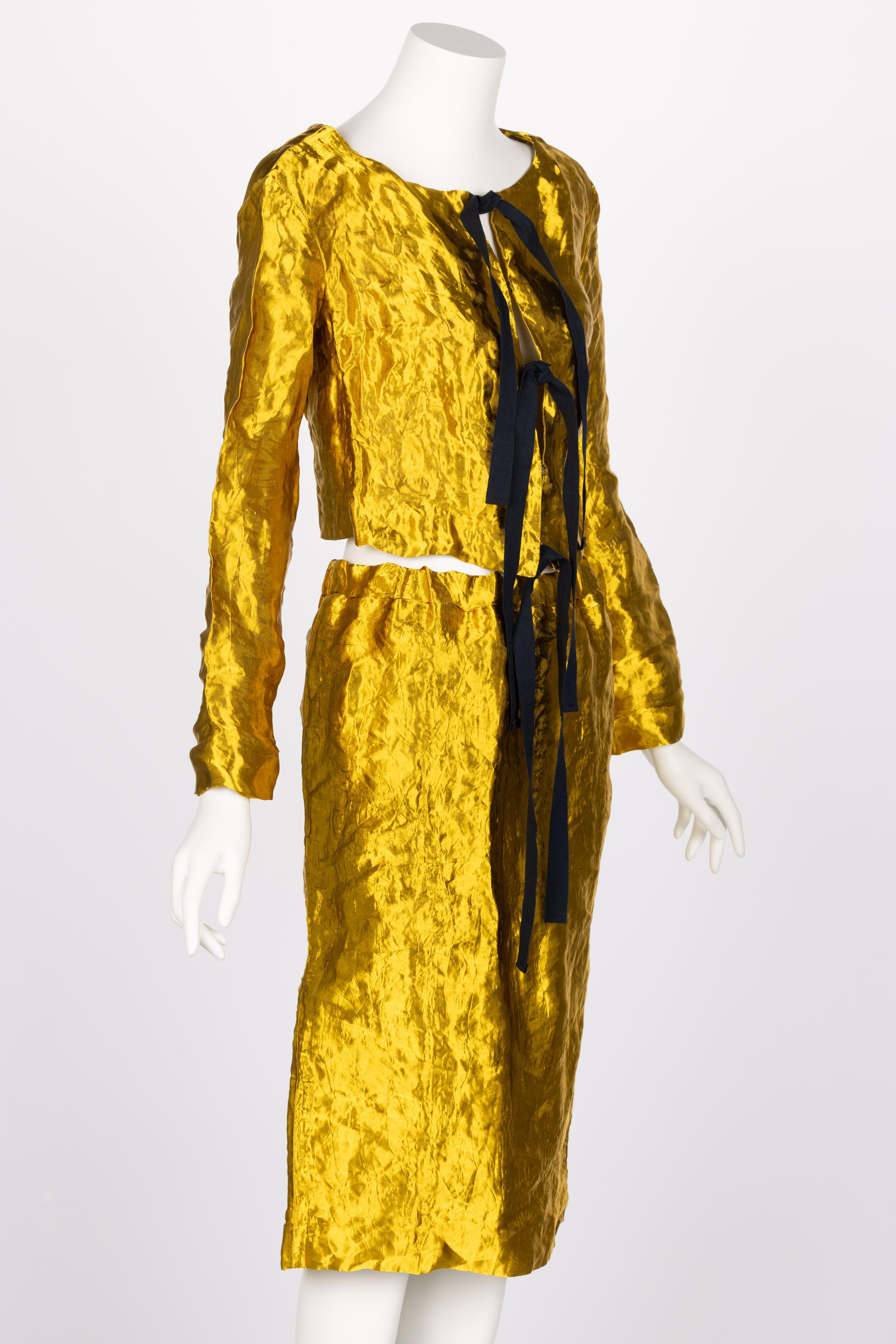 Prada Gold Metal Jacket Top & Skirt Set Spring 2009 Excellent état - En vente à Boca Raton, FL