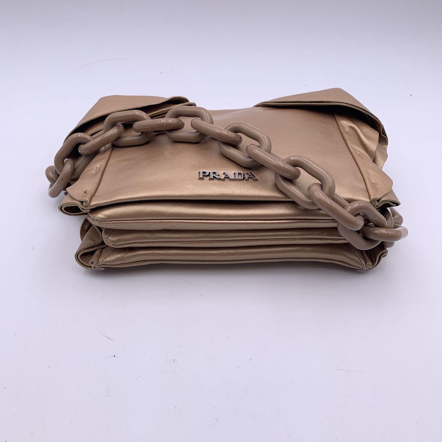 Prada Gold Metallic Leather Ruffle Shoulder Bag Lucite Chain Strap In Good Condition For Sale In Rome, Rome