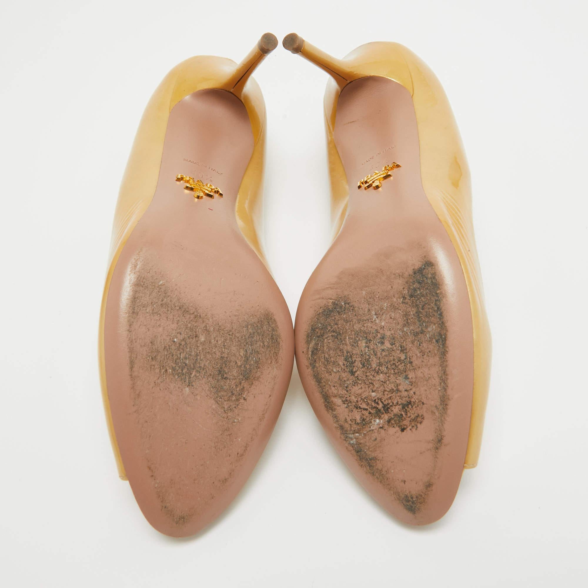 Prada Gold Patent Leather Peep Toe Pumps Size 40.5 For Sale 1