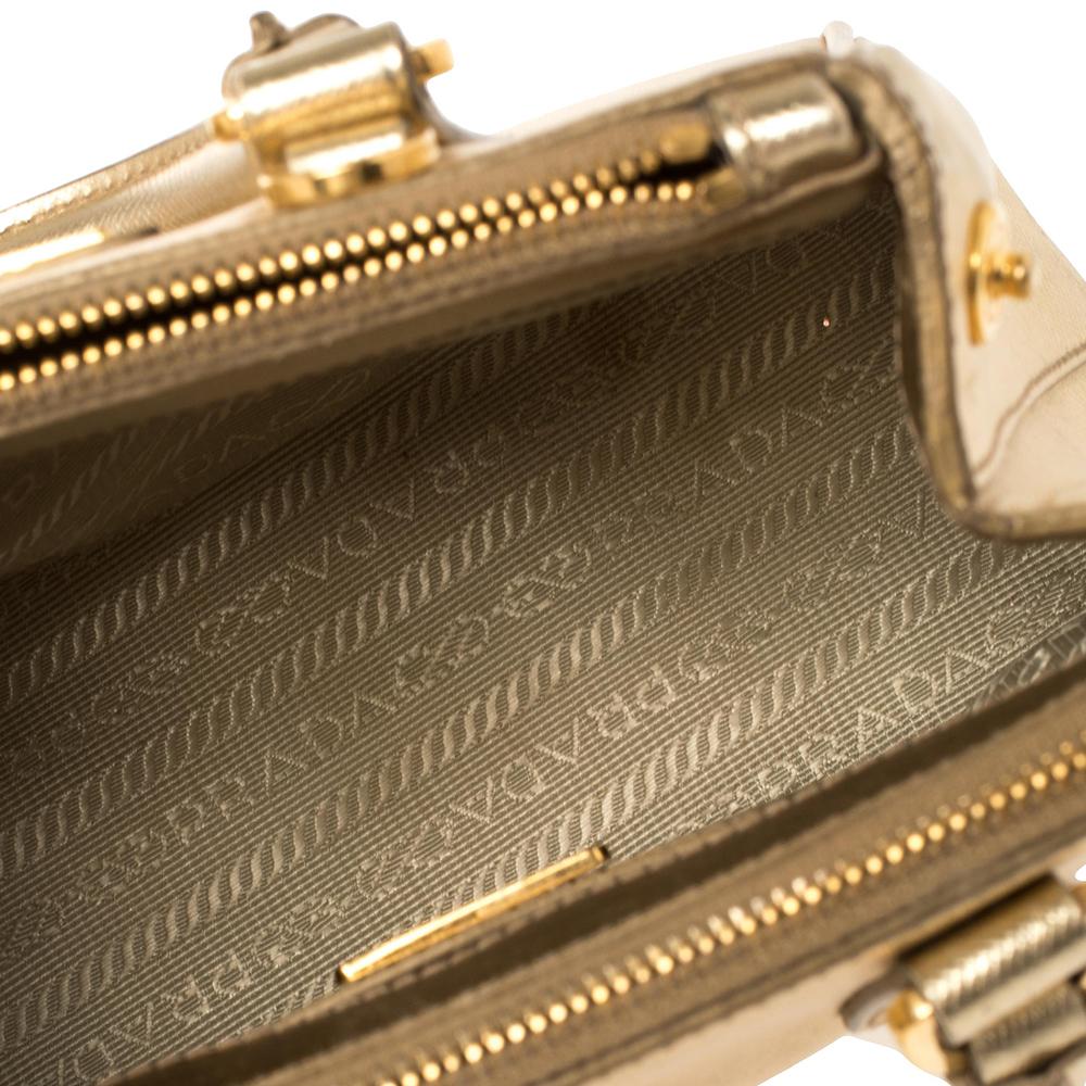 Prada Gold Saffiano Lux Leather Galleria Mini Bag In Fair Condition In Dubai, Al Qouz 2