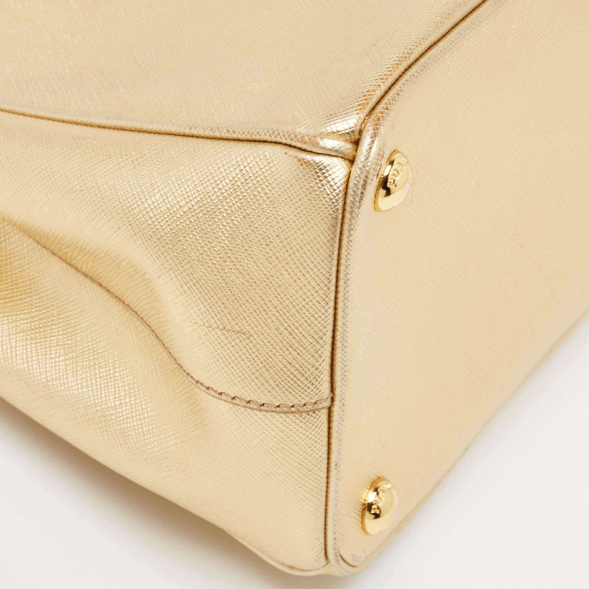 Prada Gold Saffiano Lux Leather Small Double Zip Tote For Sale 8