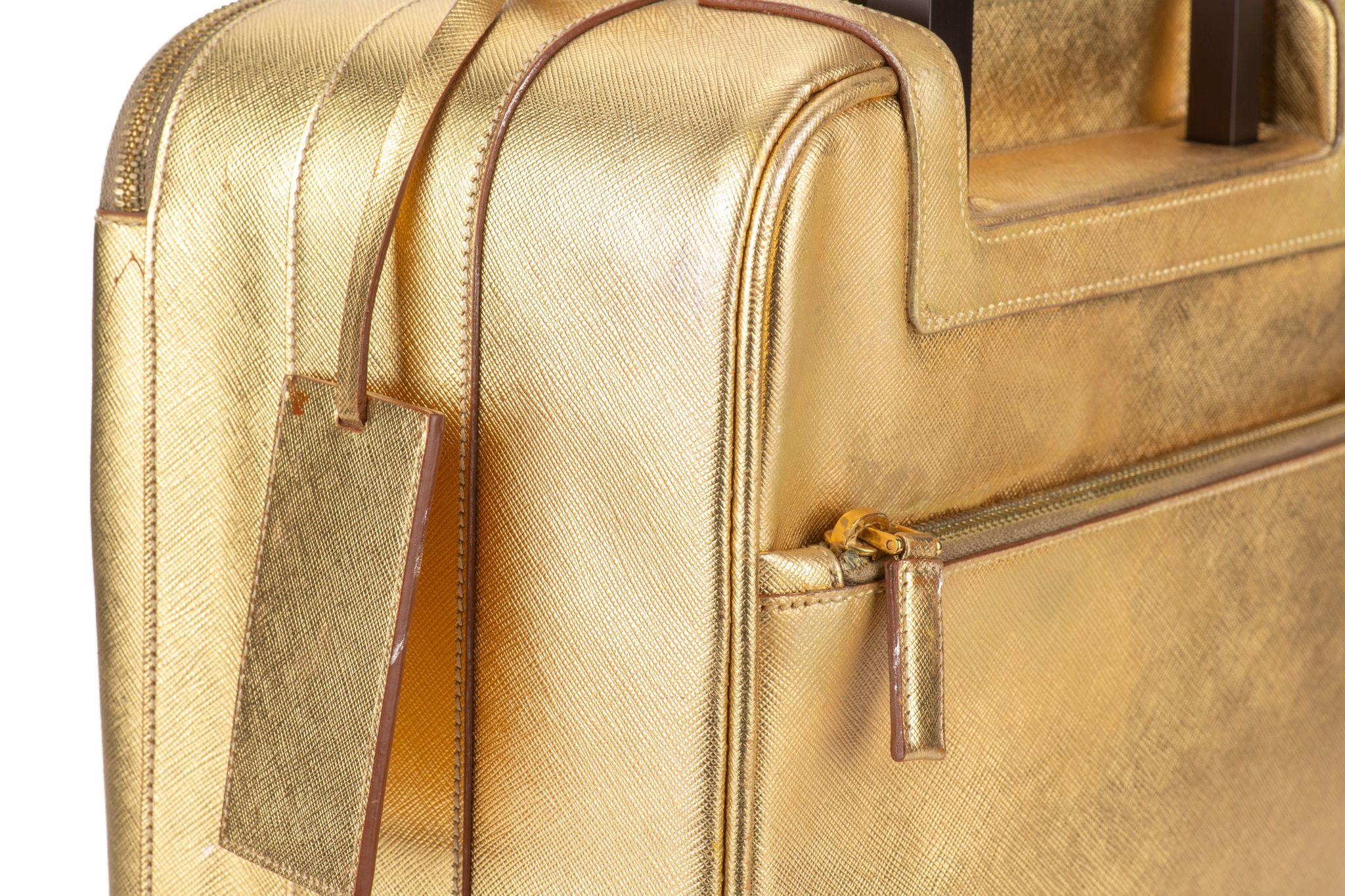 Prada Gold Saffiano Small Carry On Bag en vente 6