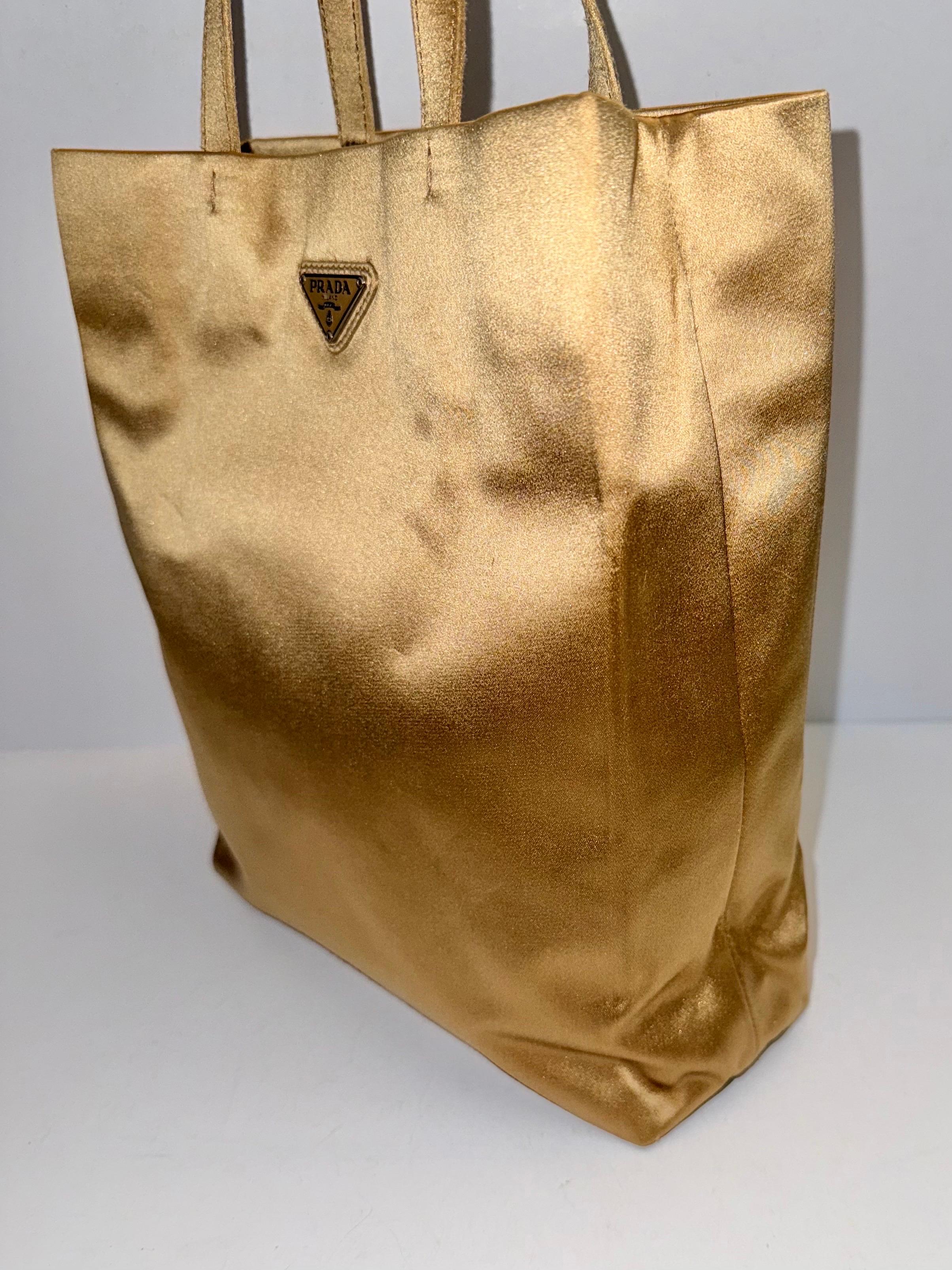 Prada gold silk satin rectangle shape handbag In Excellent Condition For Sale In Sheung Wan, HK