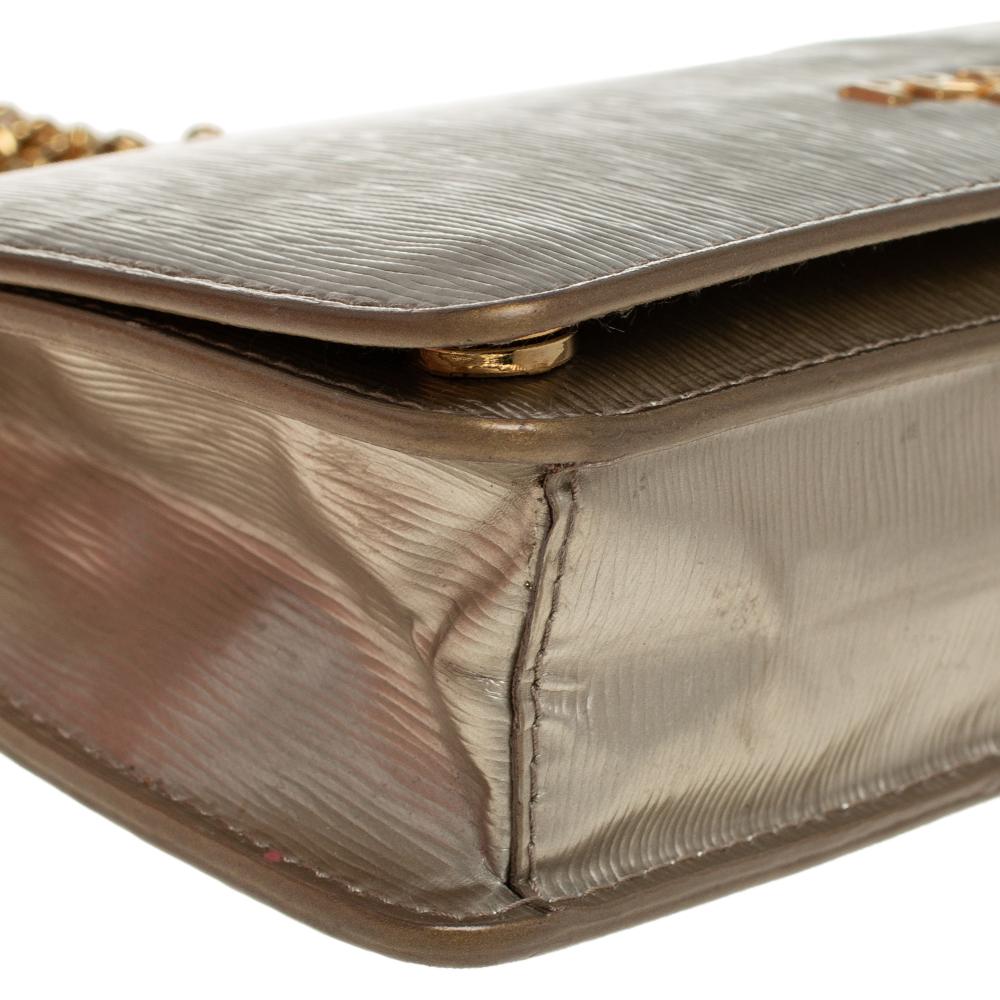 Prada Gold Textured Leather Flap Chain Clutch In Good Condition In Dubai, Al Qouz 2