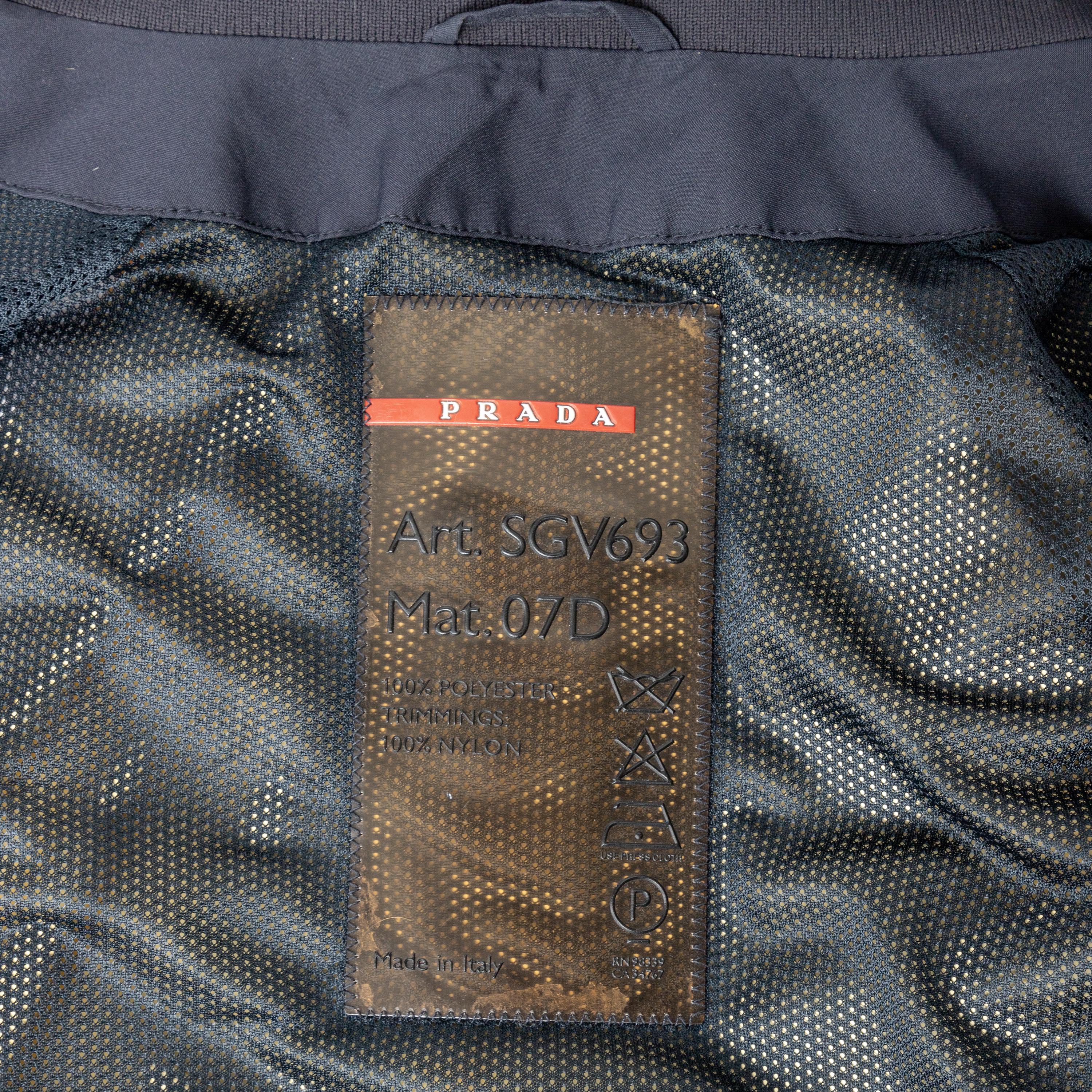 Men's Prada Goretex Windbreaker Jacket - '00s For Sale
