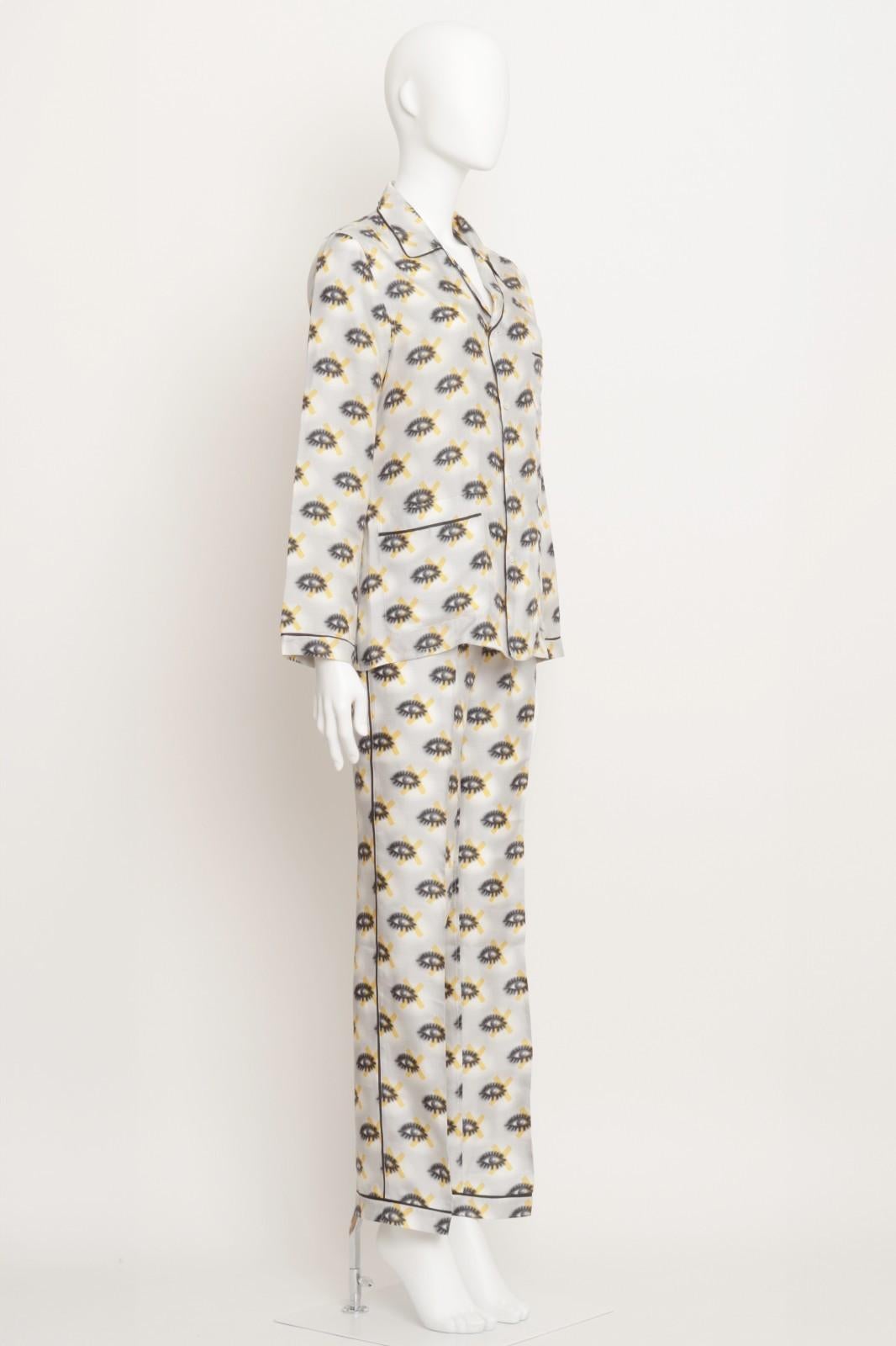 Conjunto de camisa y pantalón estilo pijama Prada Graphic Eyes en seda Beige en venta