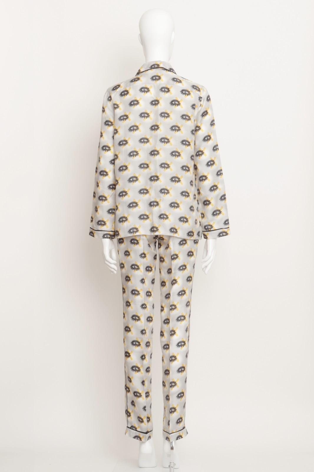 Conjunto de camisa y pantalón estilo pijama Prada Graphic Eyes en seda en Excelente estado para la venta en London, GB
