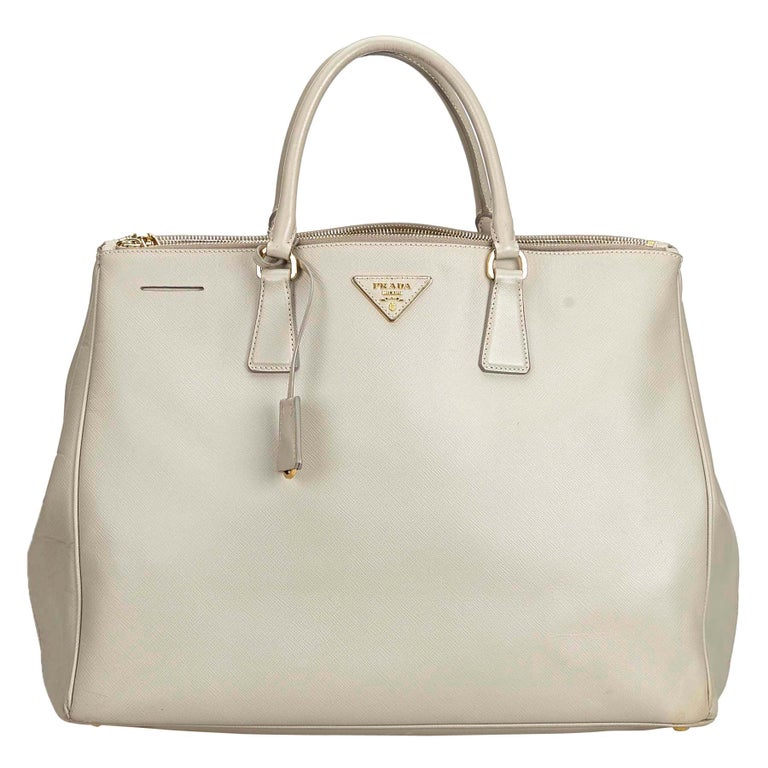 Prada Gray Leather Saffiano Galleria Handbag Italy w/ Authenticity Card
