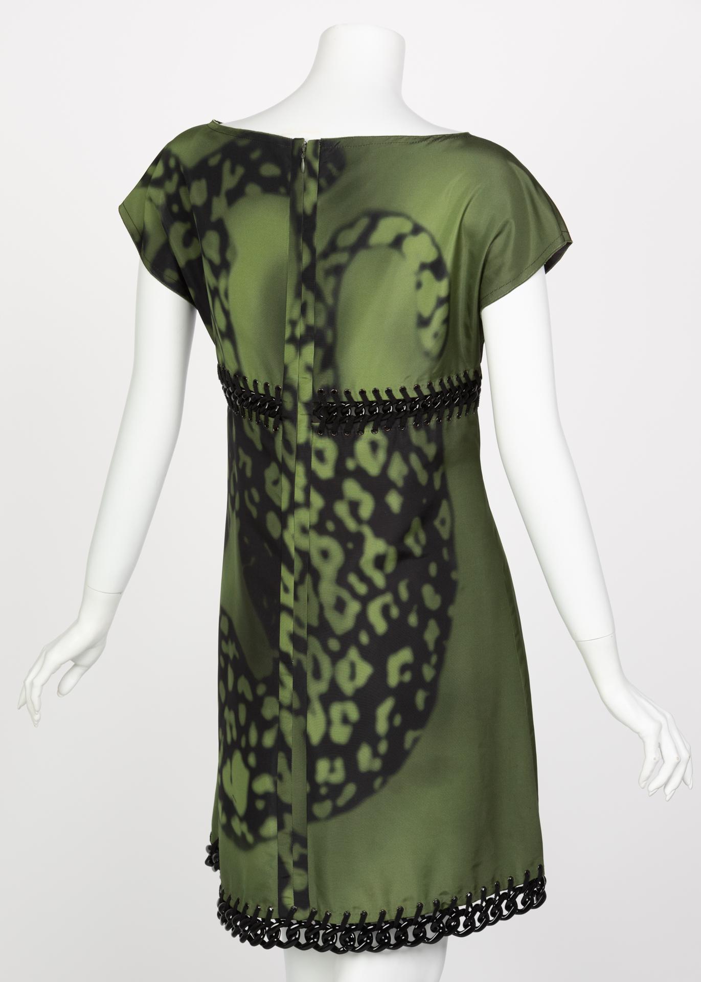 Prada Green Black Chain Inset Printed Shift Dress, Resort 2009 For Sale 2