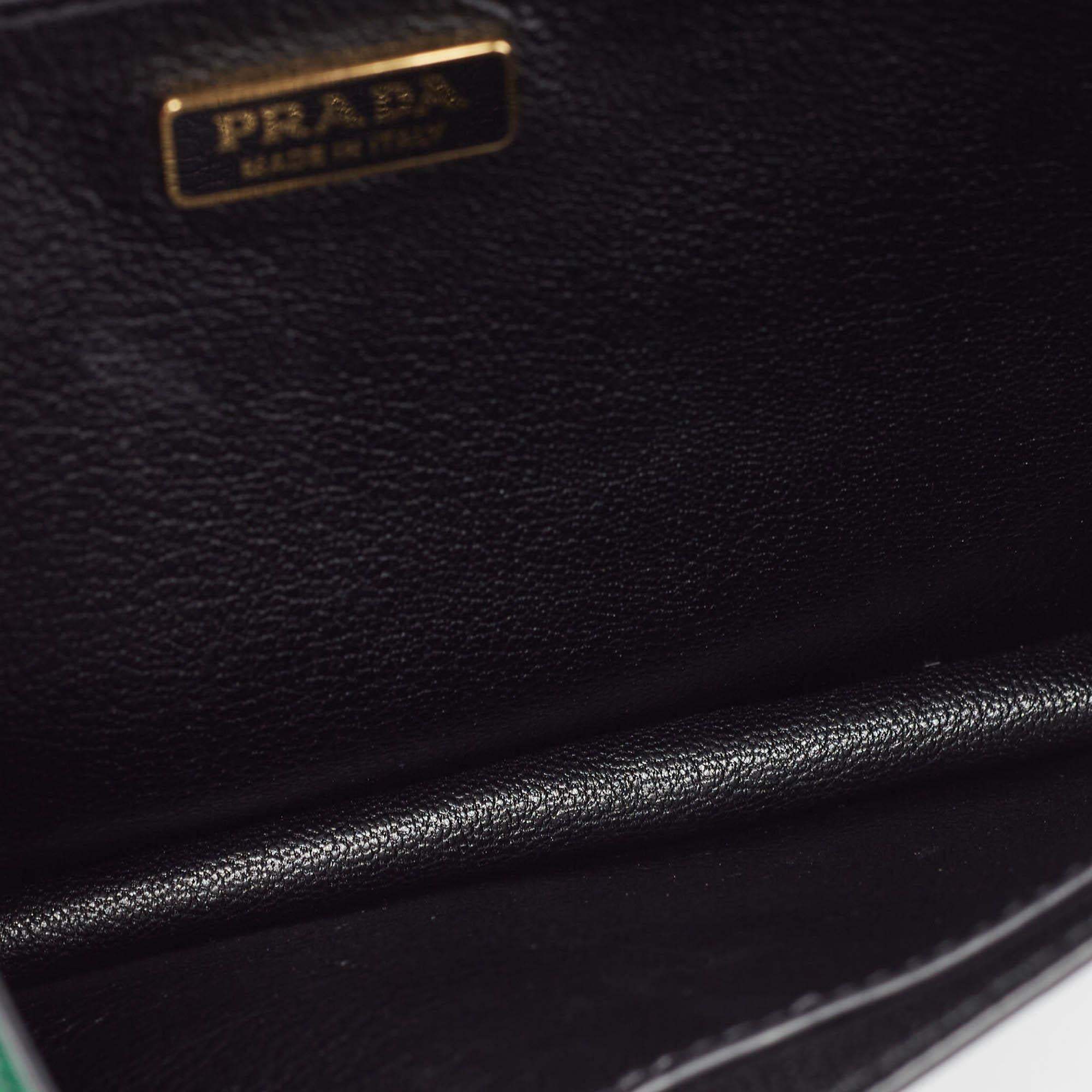Prada Green/Black Saffiano Leather Cahier Flap Shoulder Bag For Sale 8