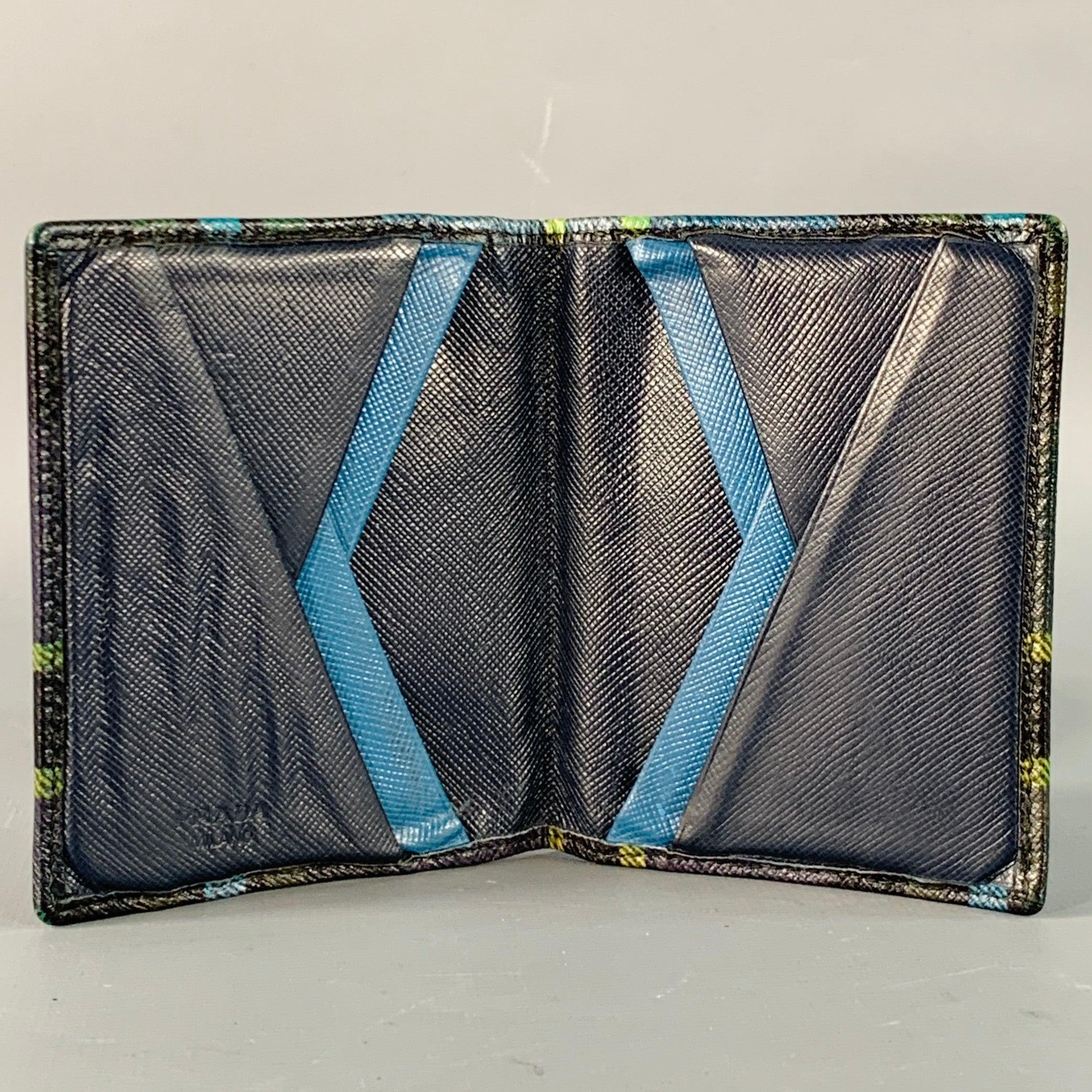 Nero PRADA Portafoglio in pelle saffiano verde blu giallo a quadri in vendita