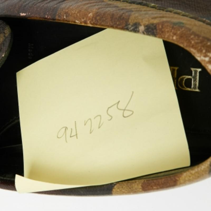 The rubber sole of these Prada loafers promises everyday ease. Created from leather, the camo prints make them distinctive and the slip-on fitting offers the pair a practical finish.