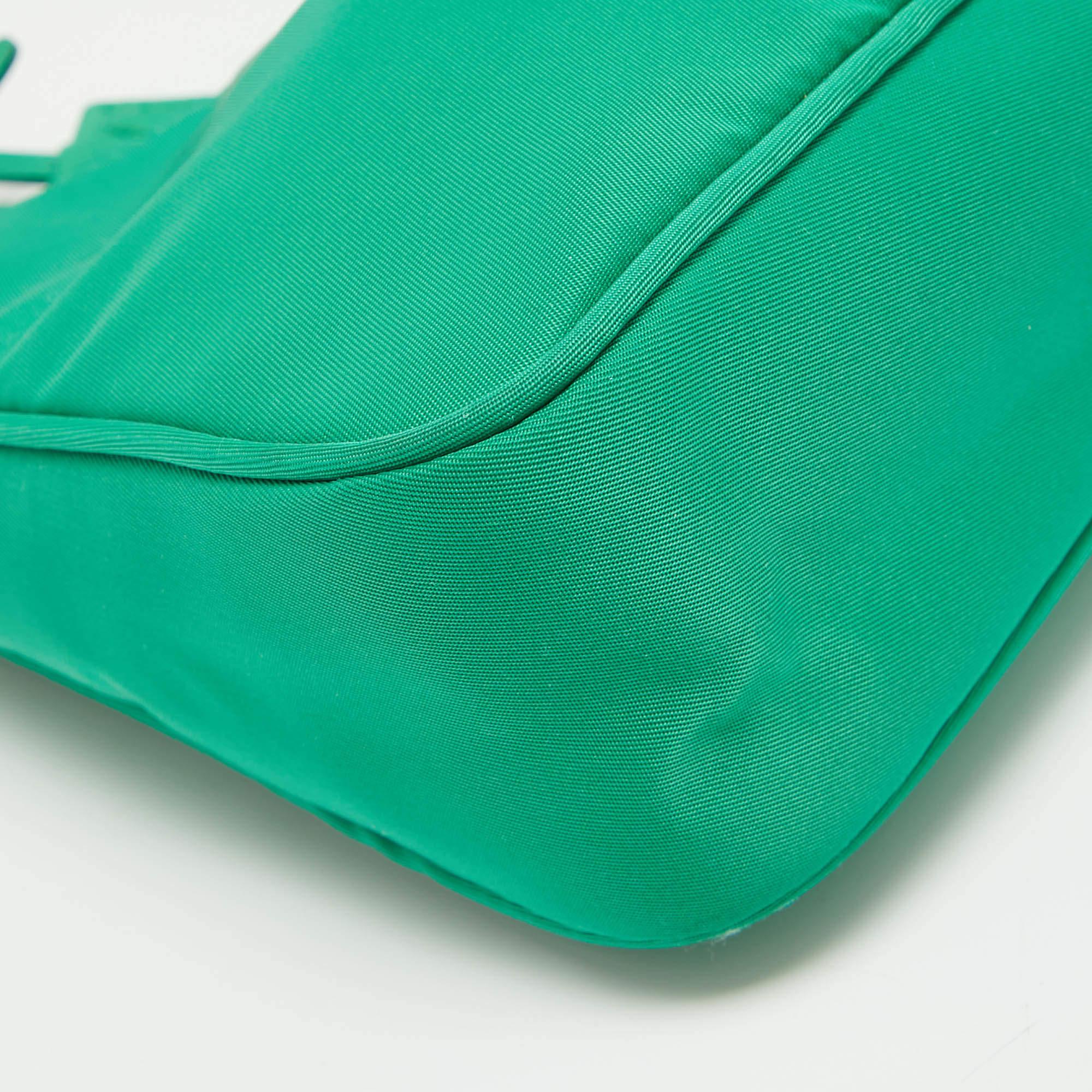Prada Green Nylon Mini Re-Edition 2000 Shoulder Bag For Sale 5