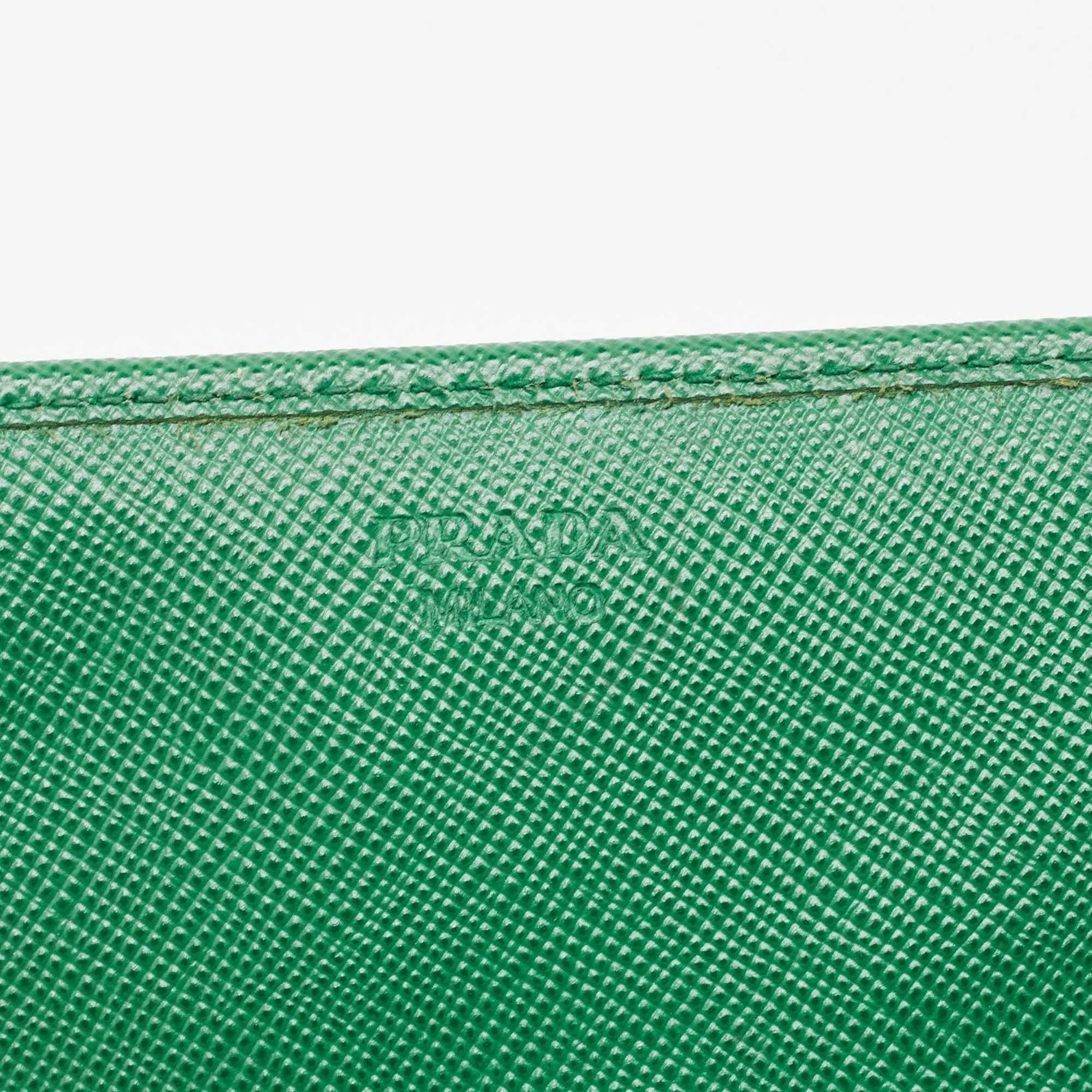 Prada Green Saffiano Lux Leather Logo Flap Continental Wallet 6