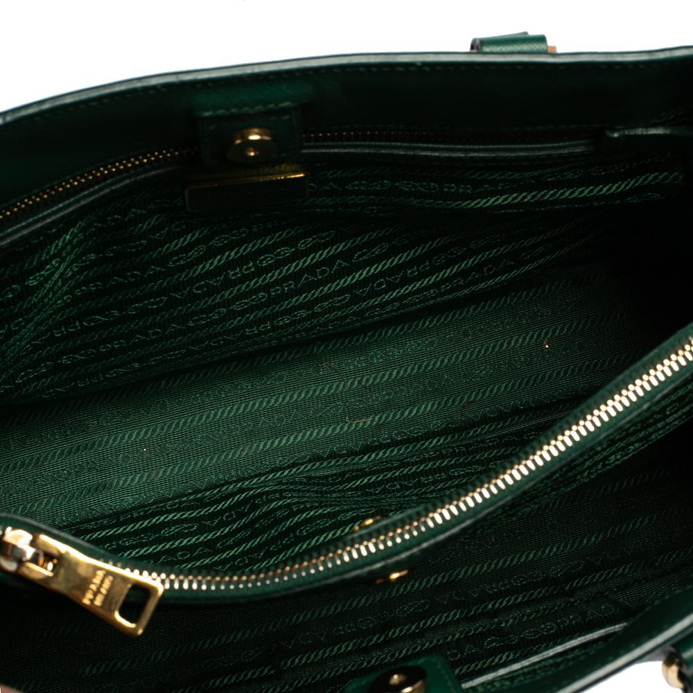 Women's Prada Green Saffiano Lux Leather Medium Galleria Tote