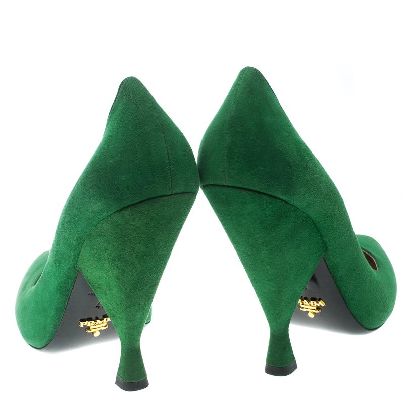 Women's Prada Green Suede Pointed Toe Pumps Size 40