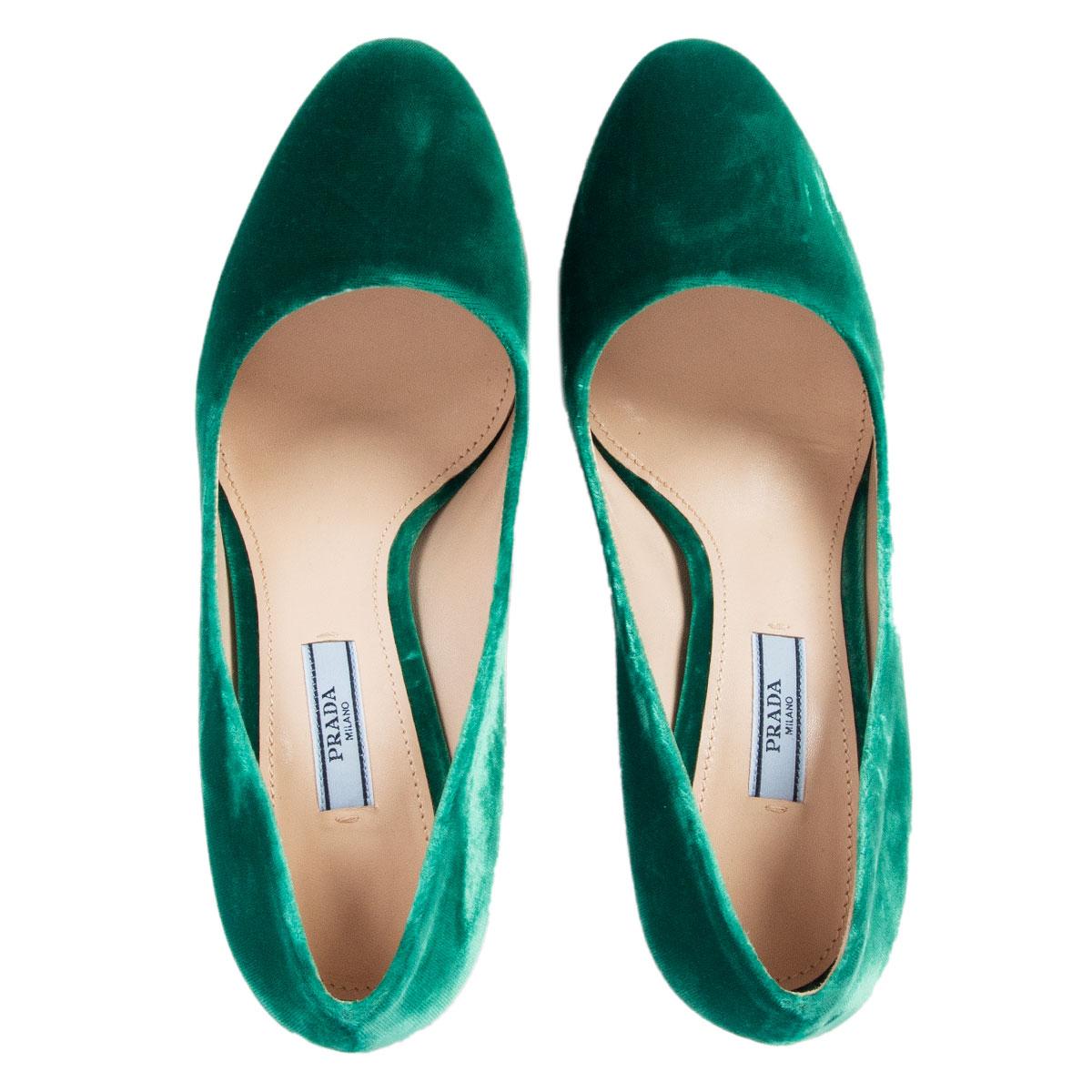 green velvet dress shoes