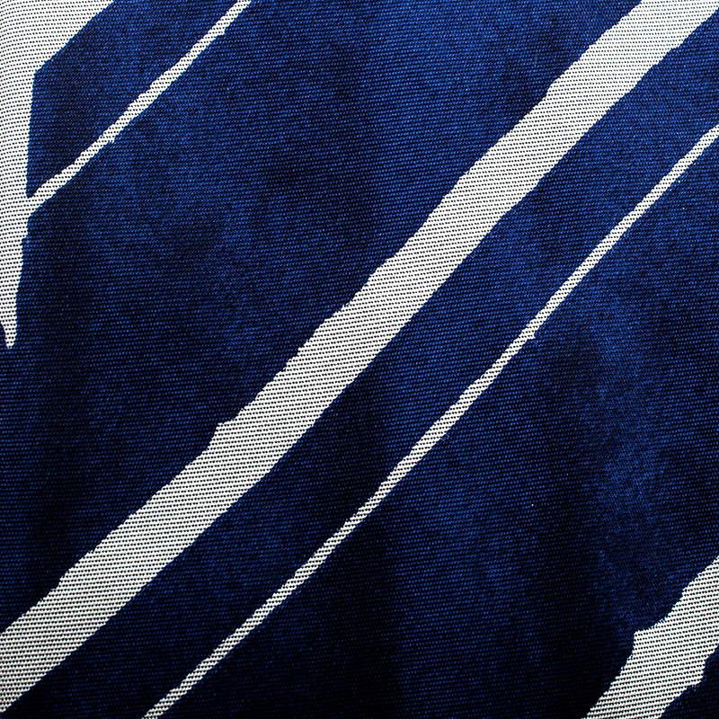 Men's Prada Grey and Blue Printed Silk Traditional Tie