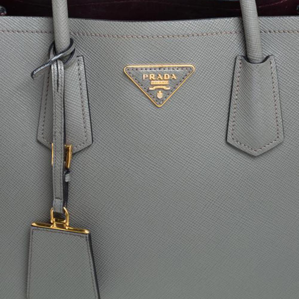 Prada Grey/Burgundy Saffiano Cuir Leather Medium Double Handle Tote In Good Condition In Dubai, Al Qouz 2