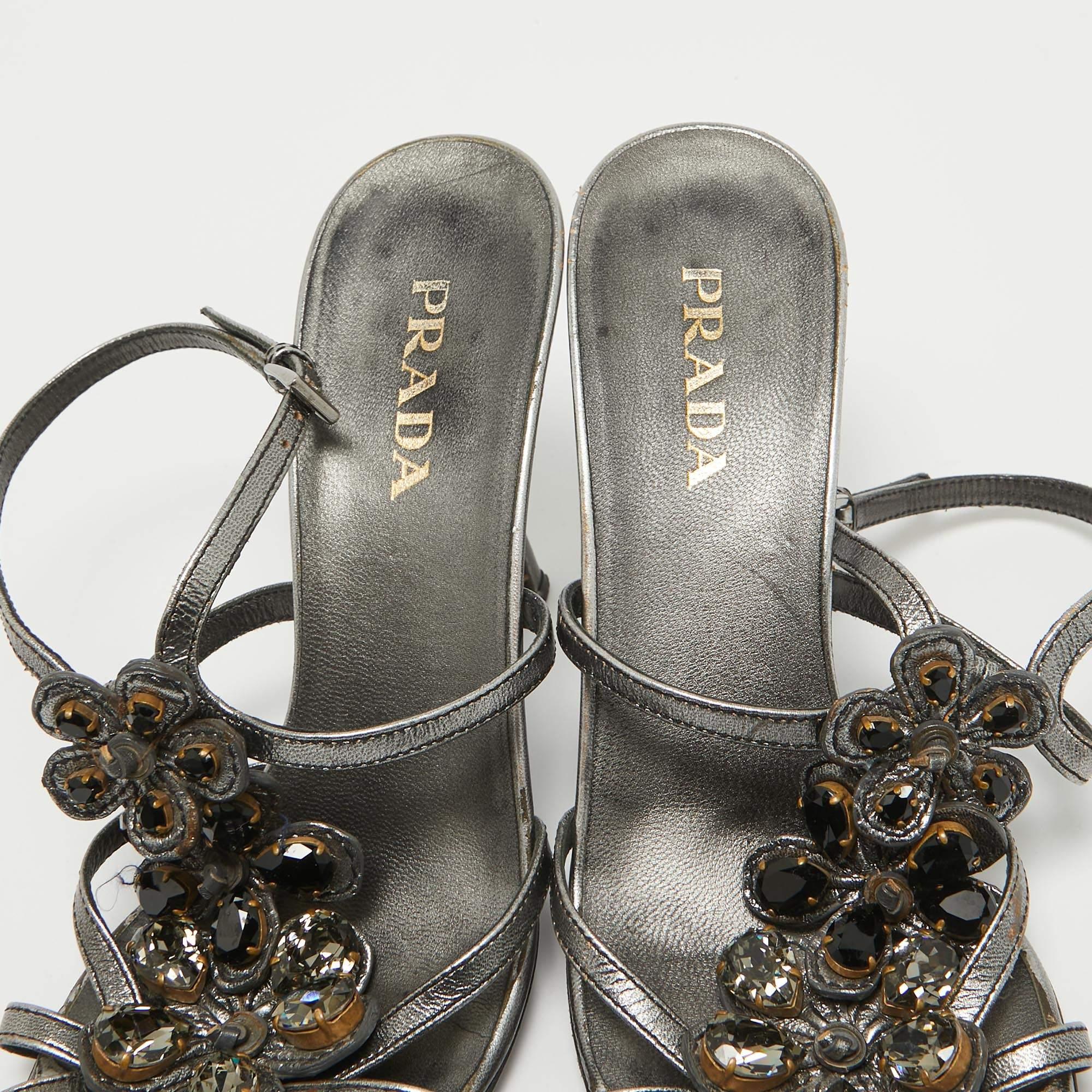 Prada Grey Leather Crystal Embellished Ankle Strap Sandals Size 37.5 In Fair Condition For Sale In Dubai, Al Qouz 2