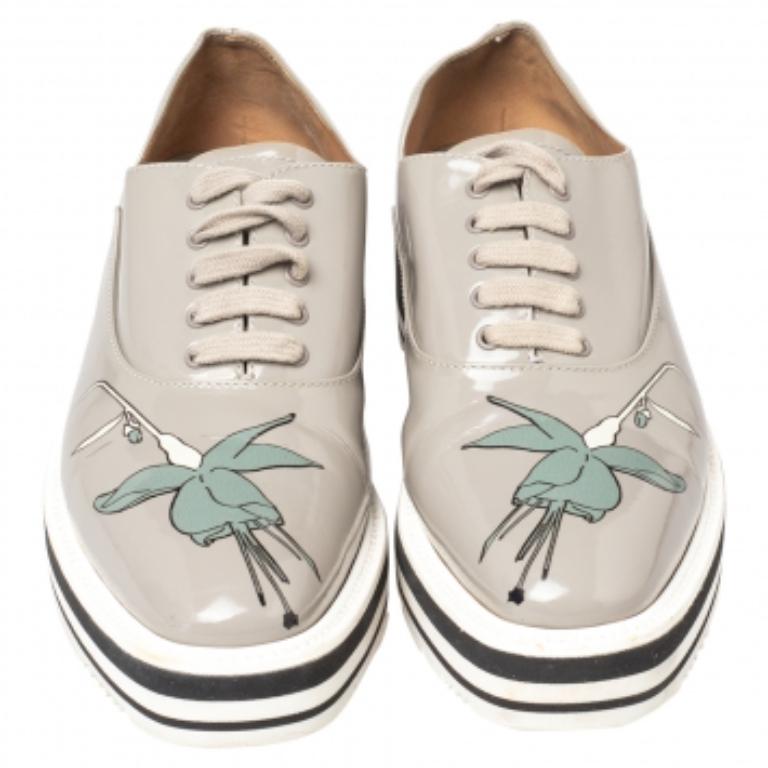 Women's Prada Grey Leather Flower Print Platform Lace Up Oxford Size 38