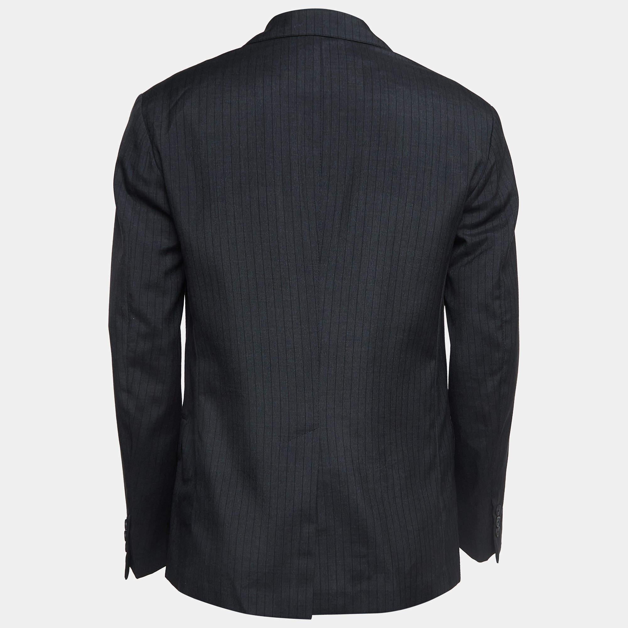 Prada Grey Pinstripe Mohair Wool Single Breasted Blazer L In Excellent Condition For Sale In Dubai, Al Qouz 2