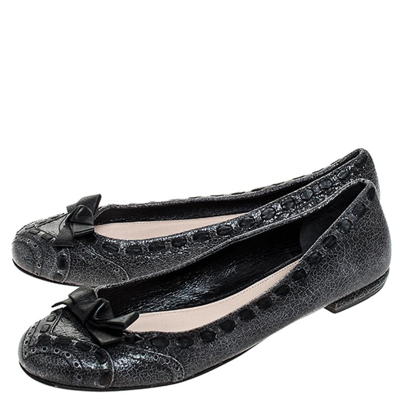 leather bow ballet pumps