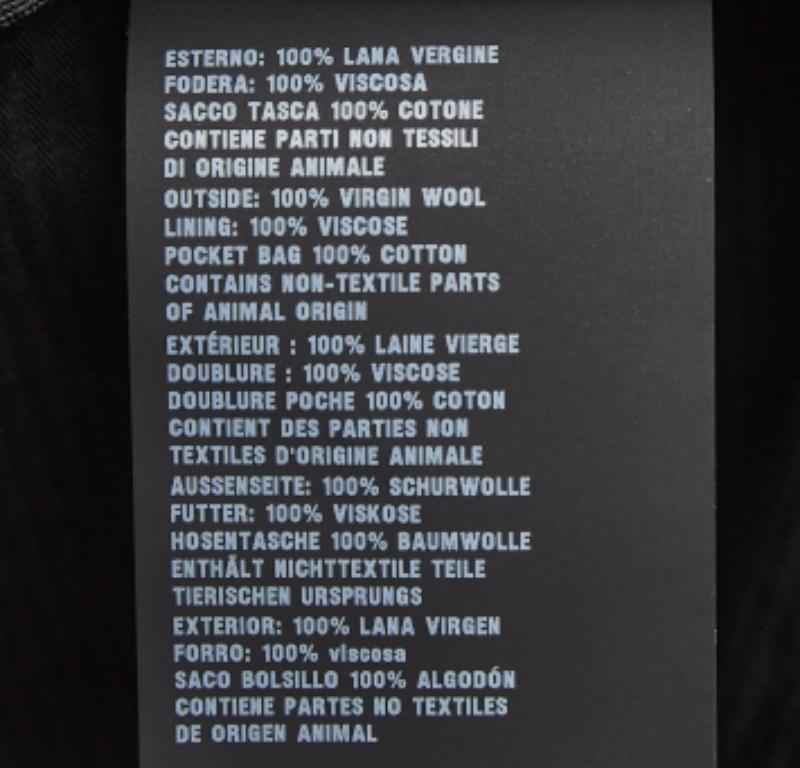 Ce pantalon rehausse votre tenue de soirée. Conçu dans une silhouette et une coupe superbes, ce pantalon vous donnera à coup sûr une allure élégante.