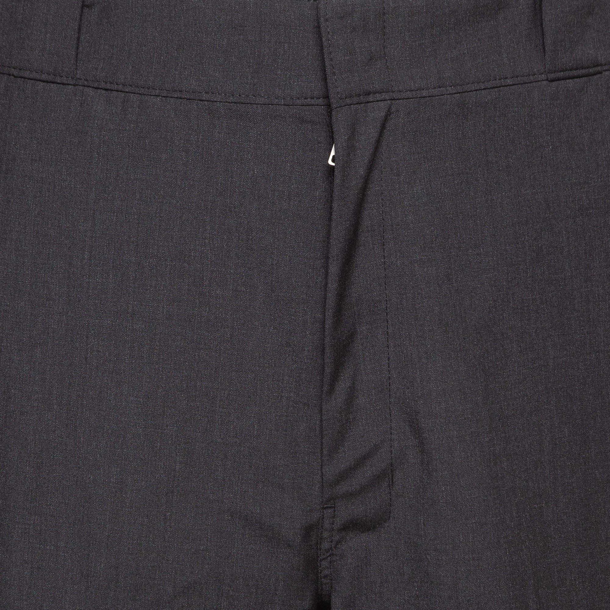 Prada Pantalon formel droit en laine grise L en vente 2