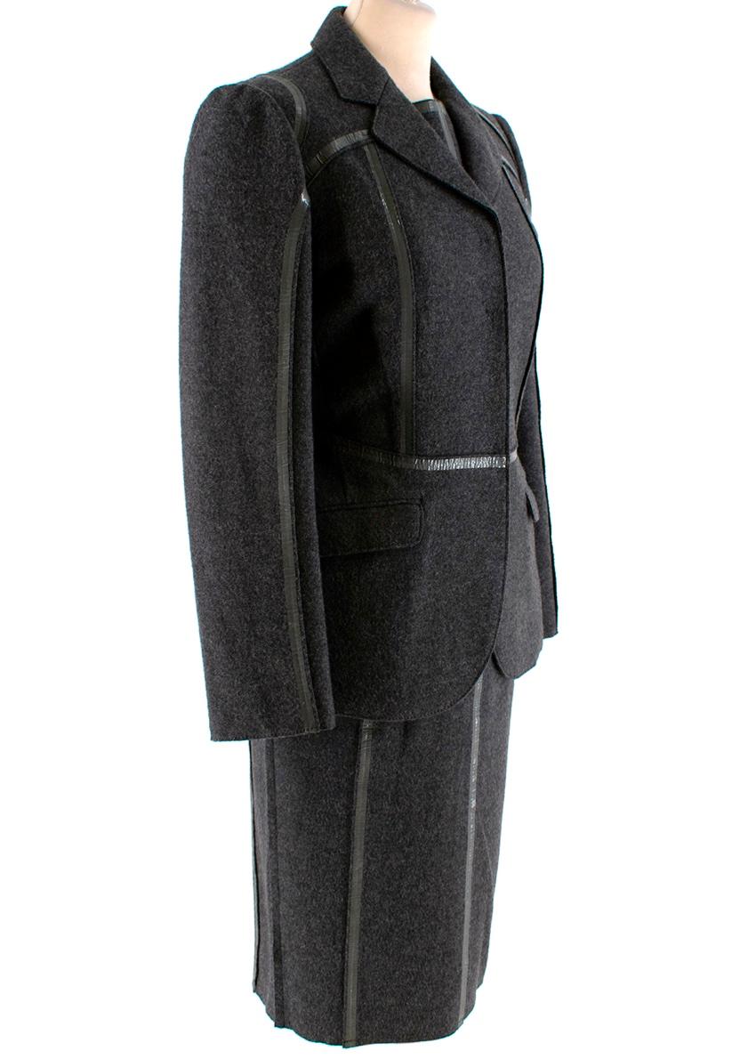 Prada Grey Wool Tailored Dress & Jacket - Size US 6 For Sale 3