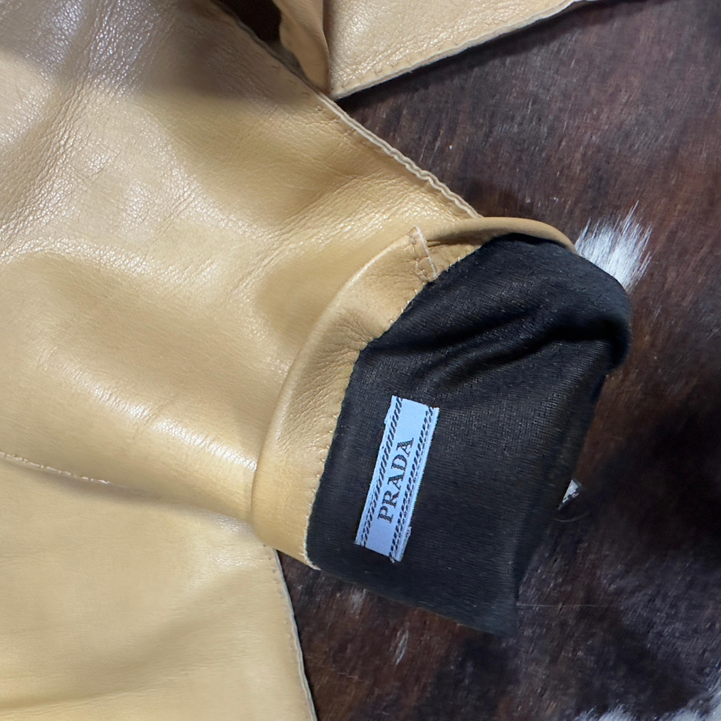 Prada - Guanti Lunghi in Nappa 