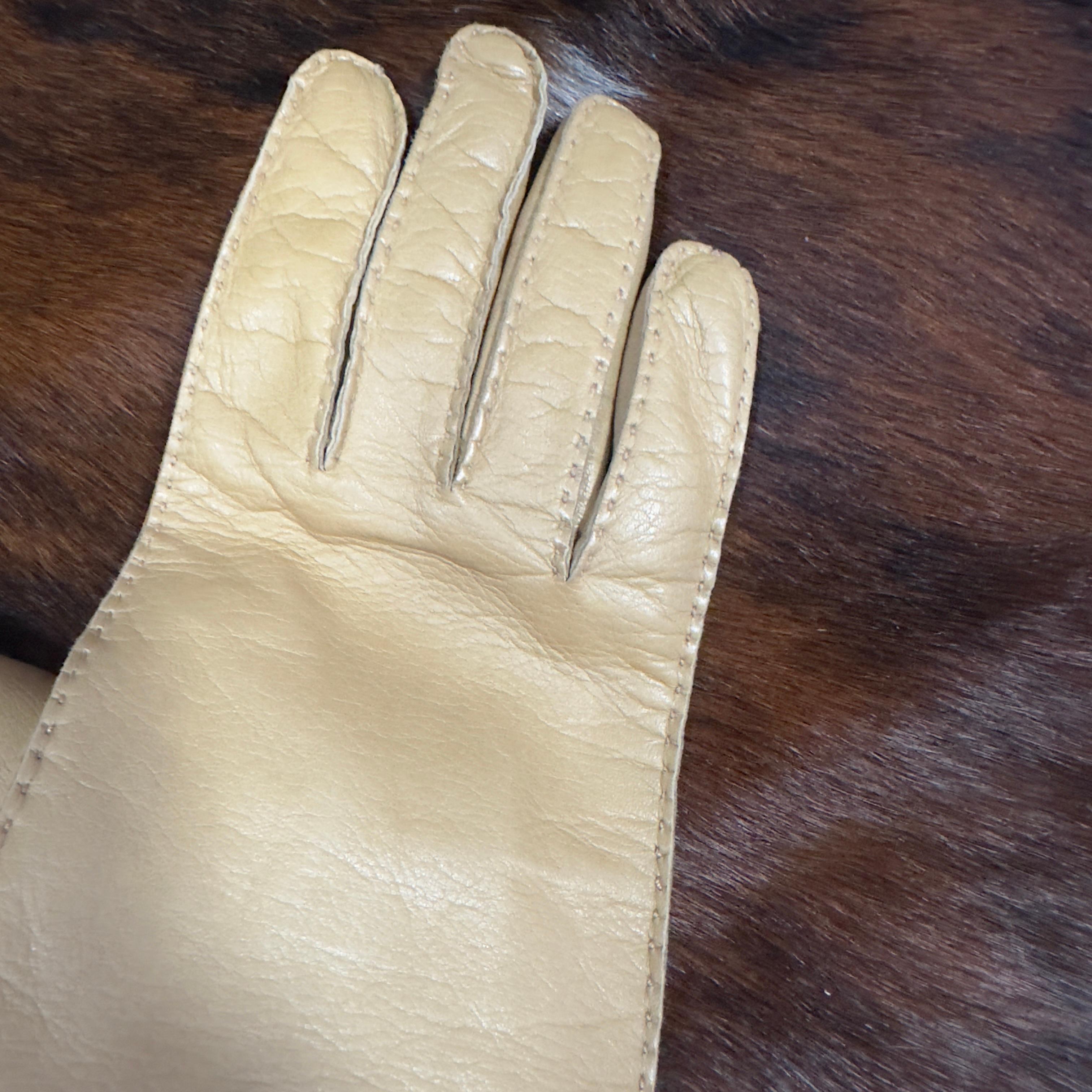 Prada - Guanti Lunghi in Nappa 