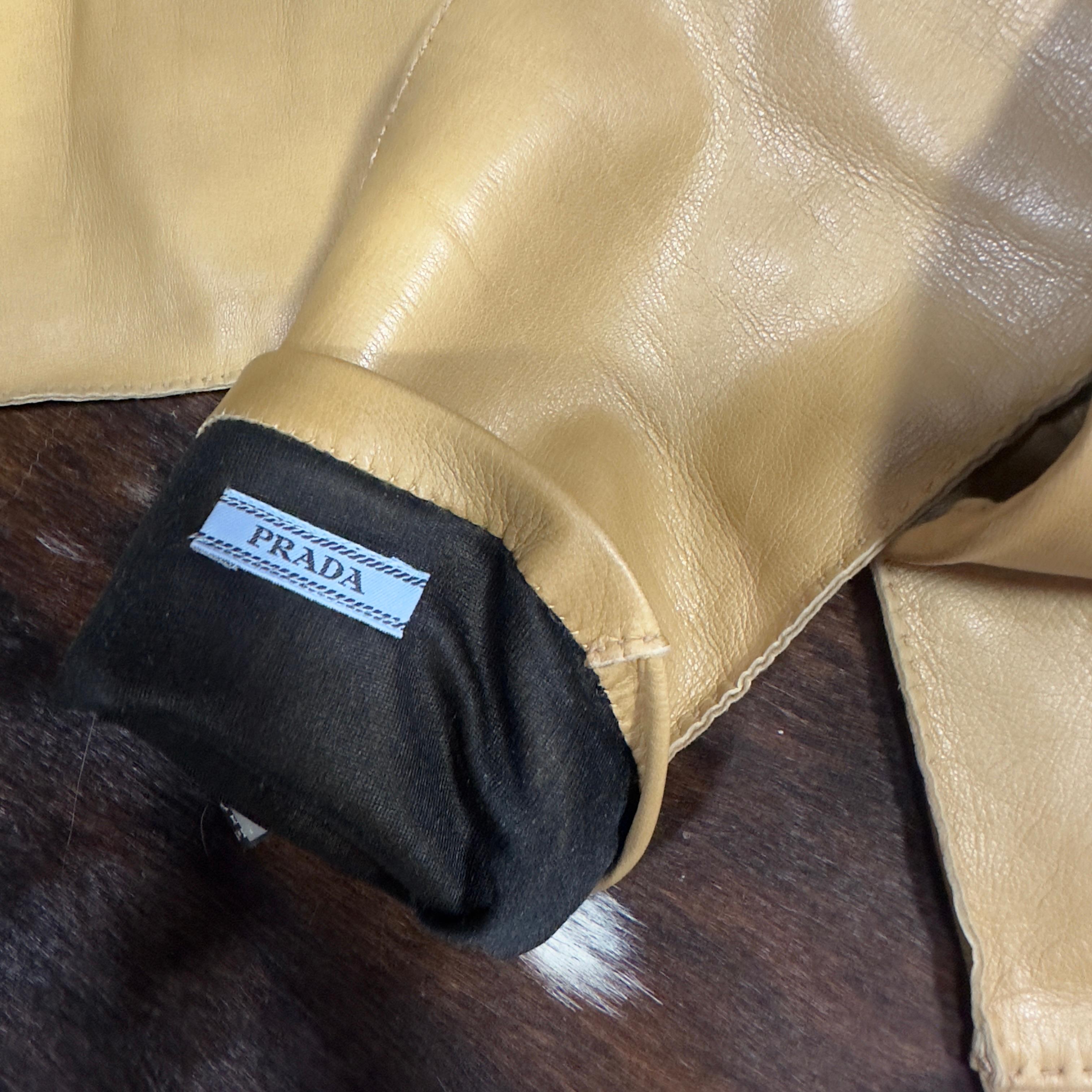 Prada - Guanti Lunghi in Nappa 