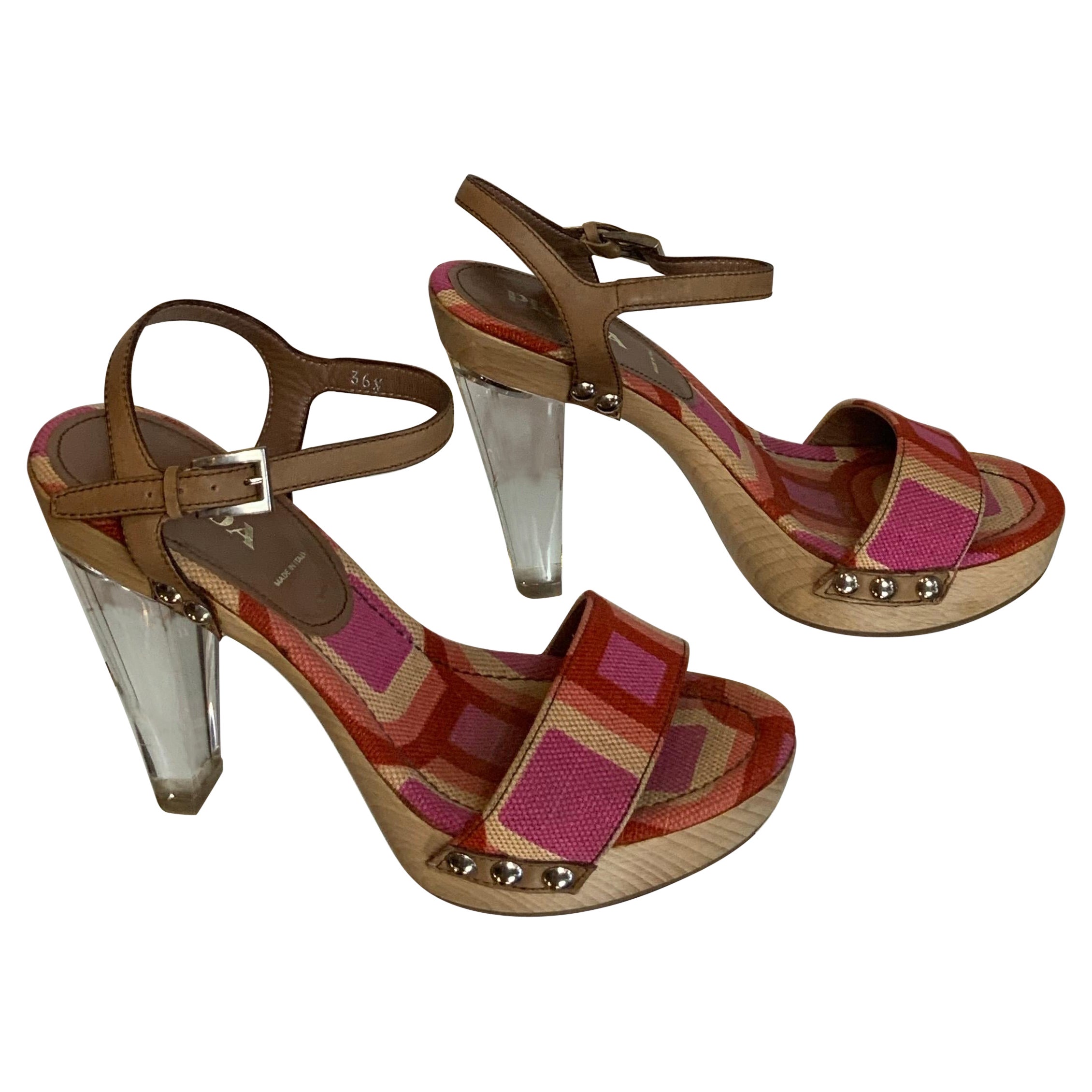 Sandalias de tacón Prada