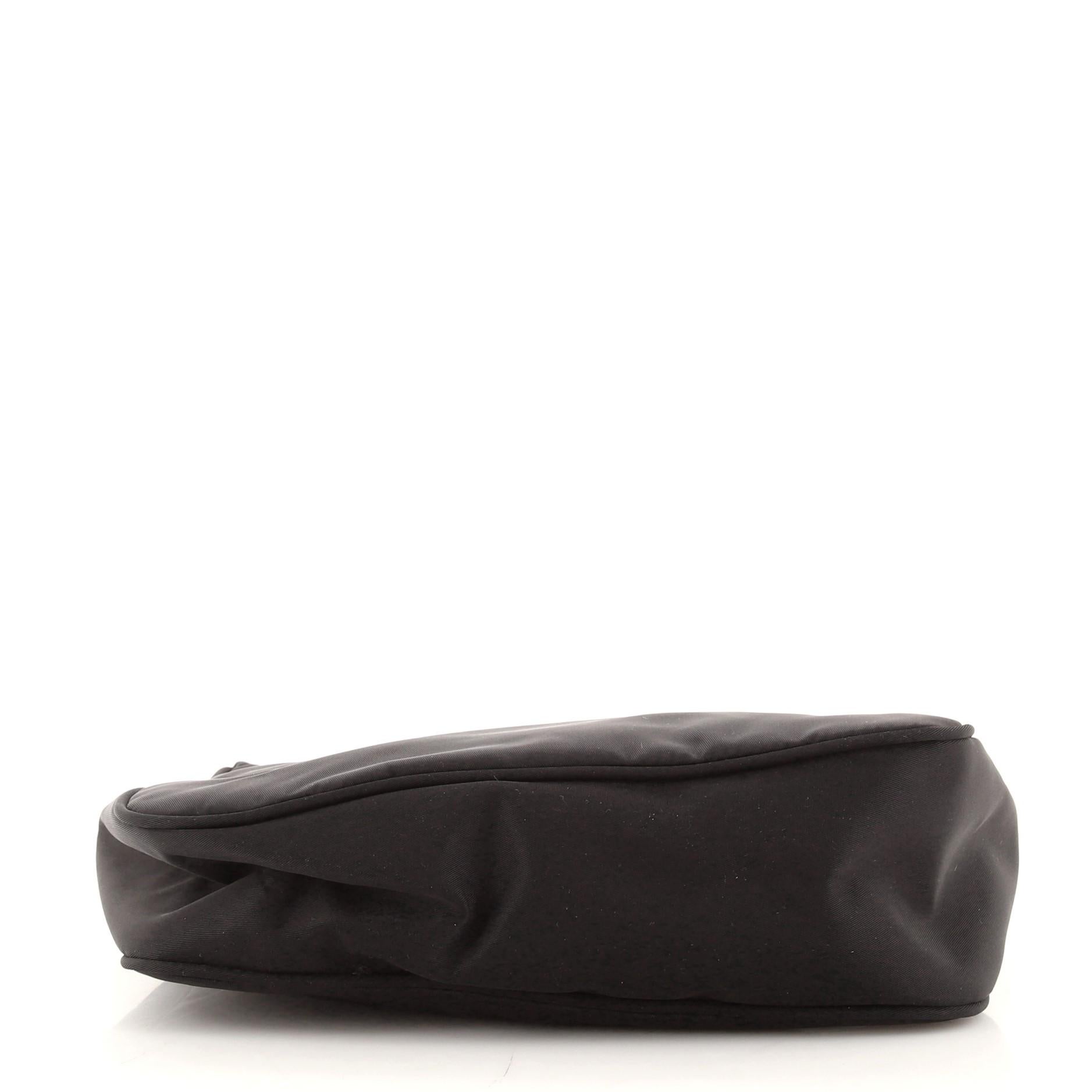 Prada Hobo Tessuto Mini im Zustand „Gut“ in NY, NY