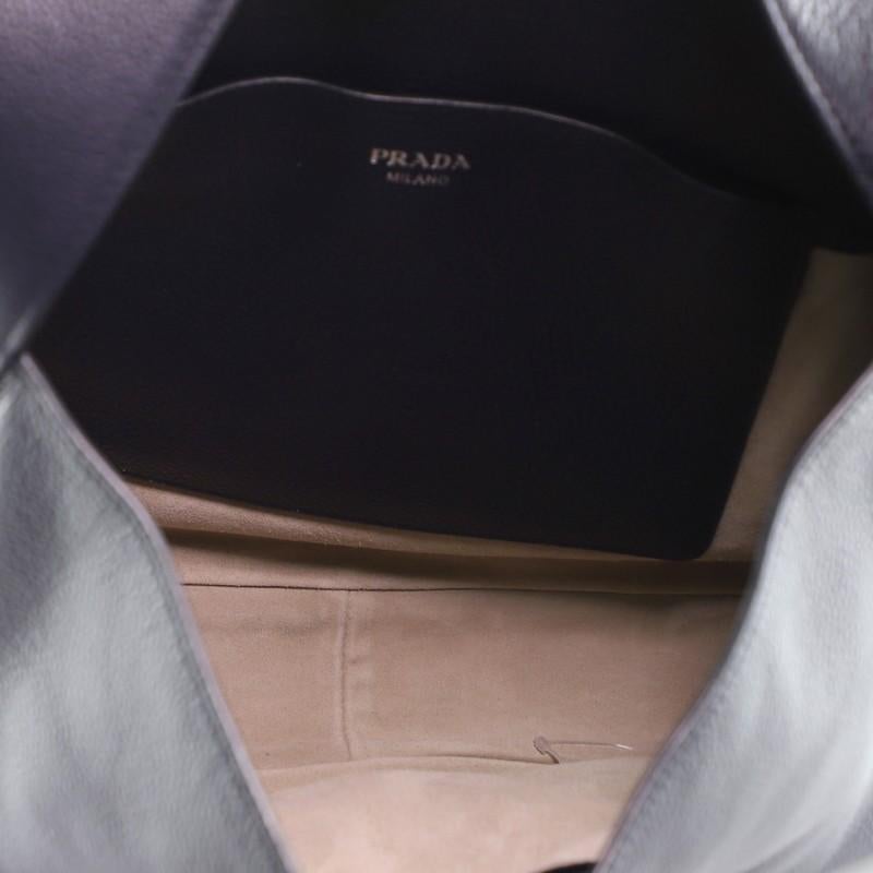 Prada Hobo Vitello Daino Groß für Damen oder Herren