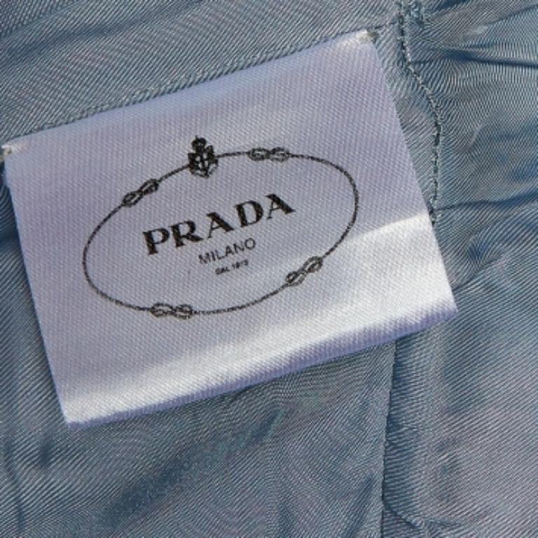 Prada Abito senza maniche in lana e seta blu ghiaccio con dettaglio impreziosito S in vendita 1
