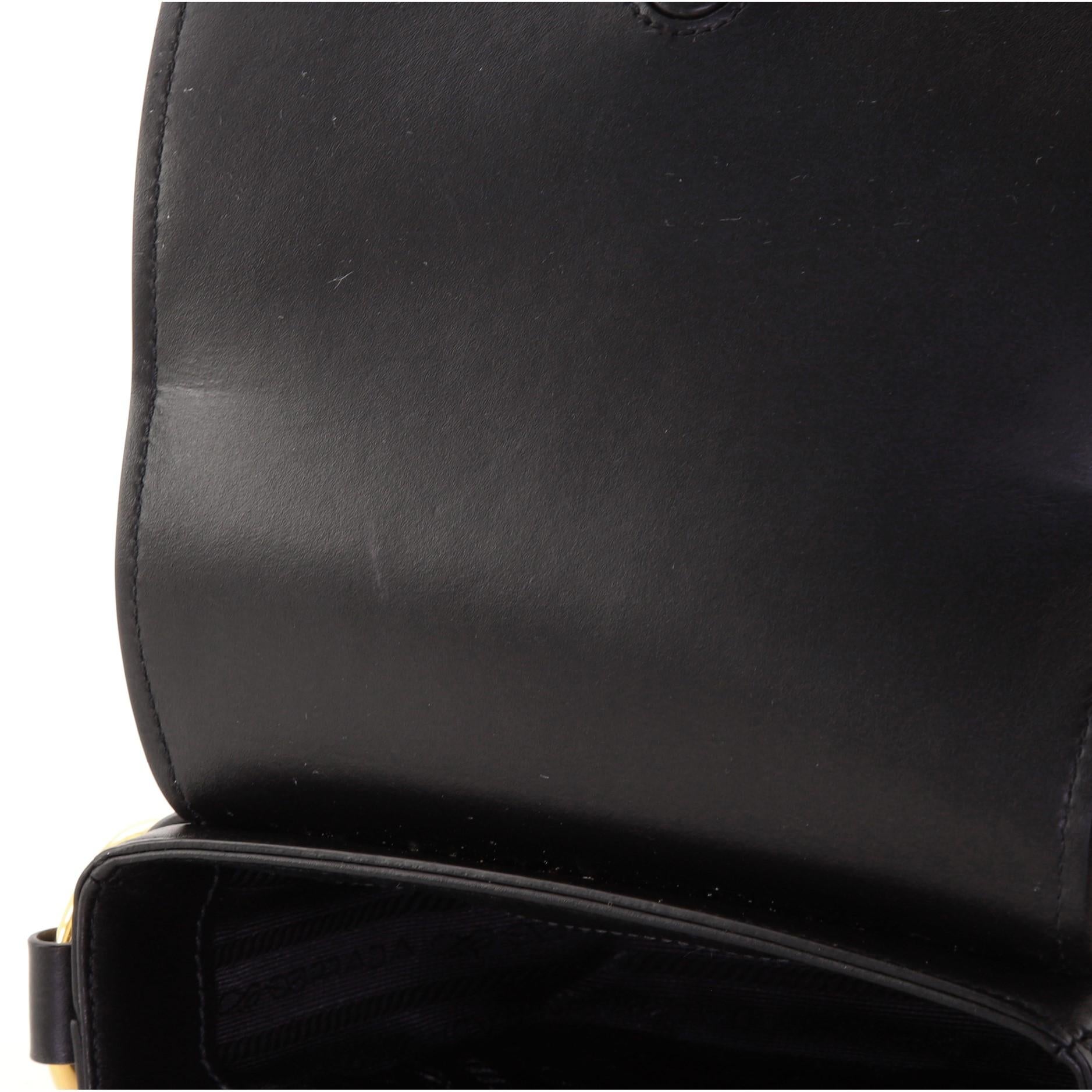 Prada Identity Flap Umhängetasche Saffiano mit City Kalbsleder 2