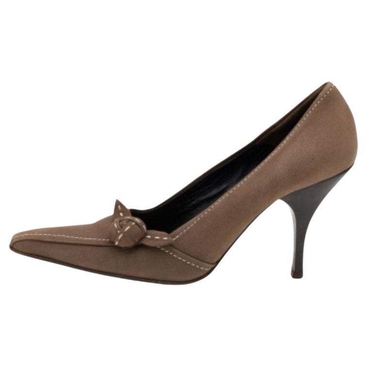 Prada Khaki Brown Stitch Leather Knot Pointed Toe Pumps Size 37.5 For Sale