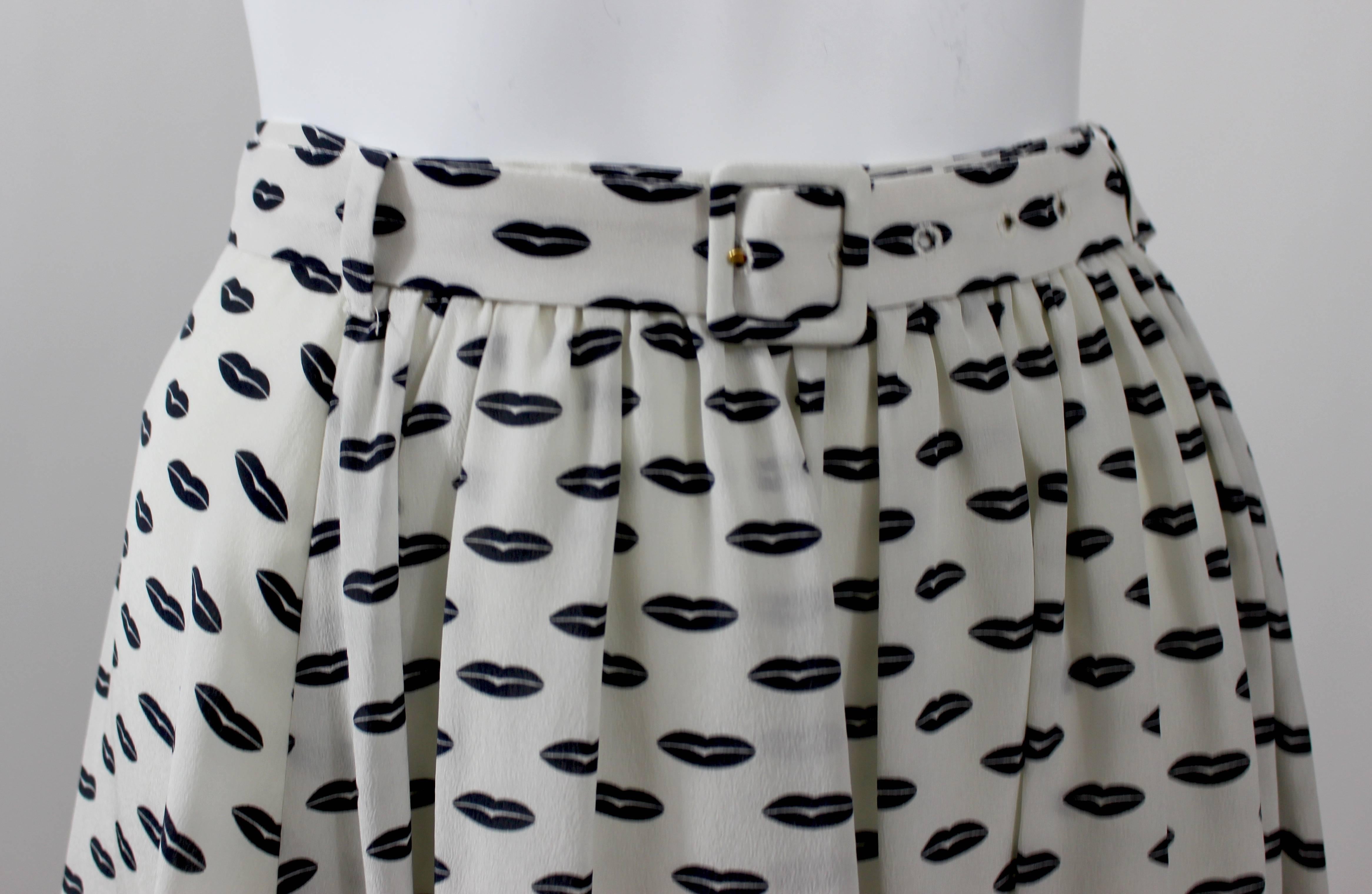 Prada Kissing Lips Resort Collection Silk Skirt, 2012 For Sale 3