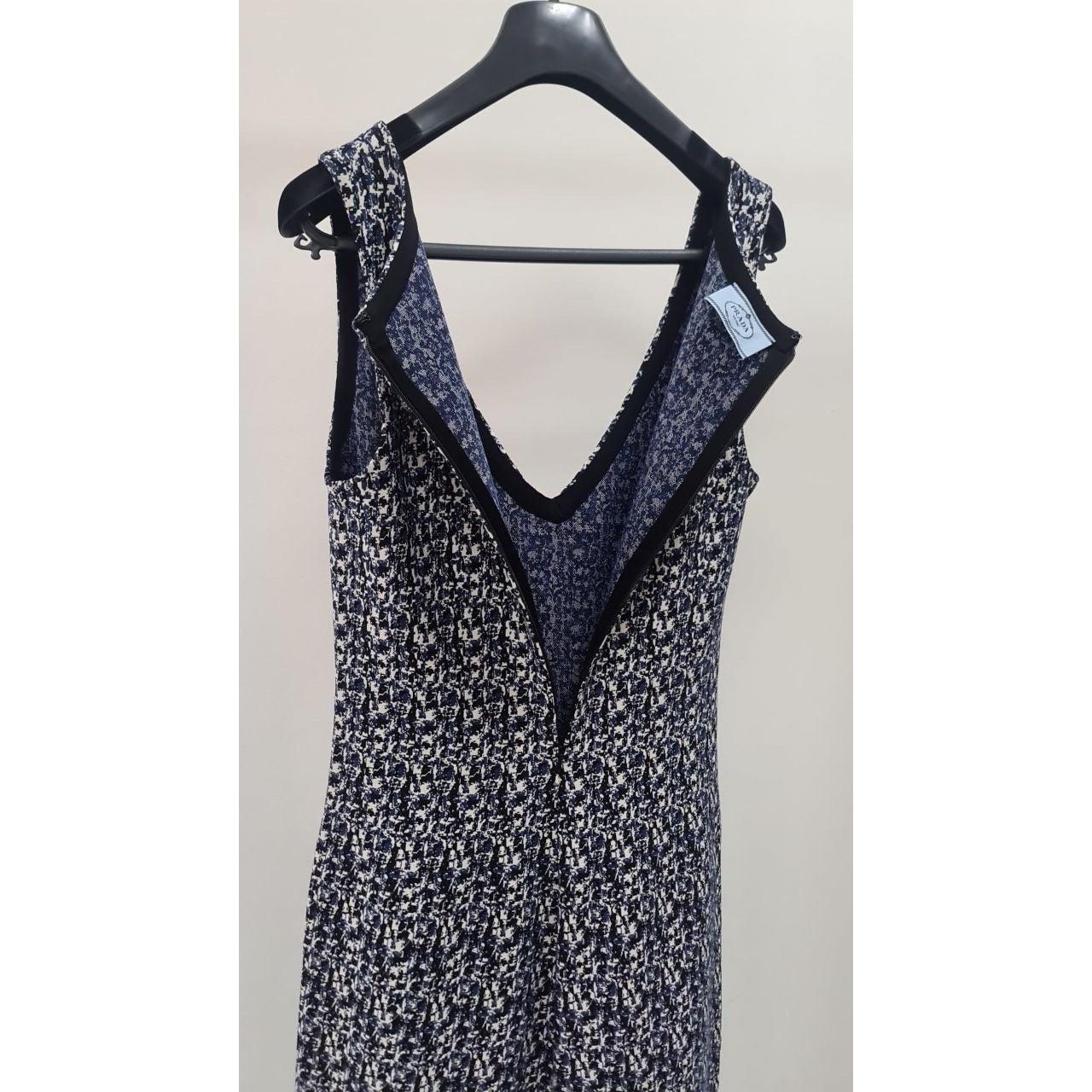 De las mujeres Prada Vestido de punto Midi Sz.M en venta