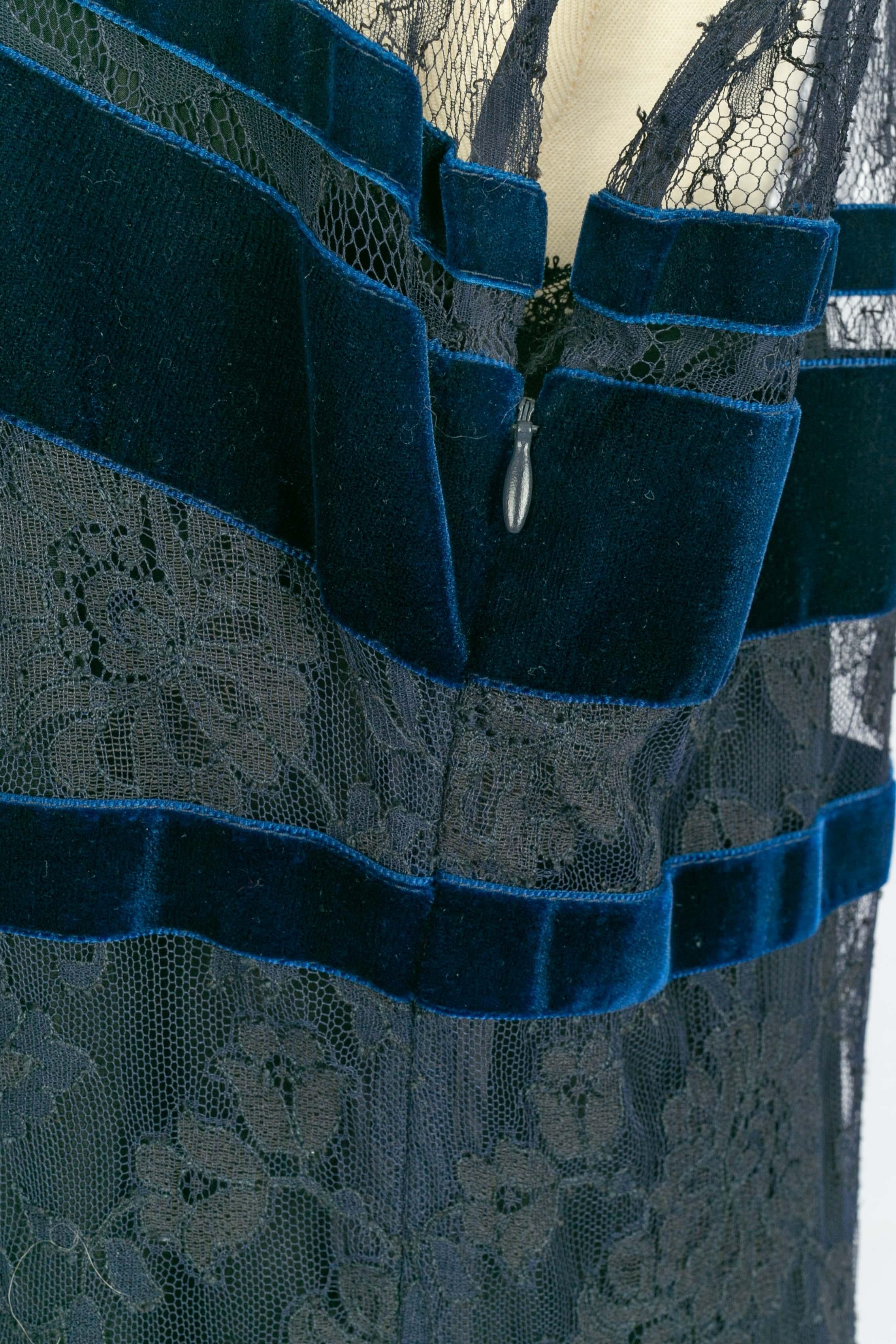 Prada Spitzenkleid im Angebot 6