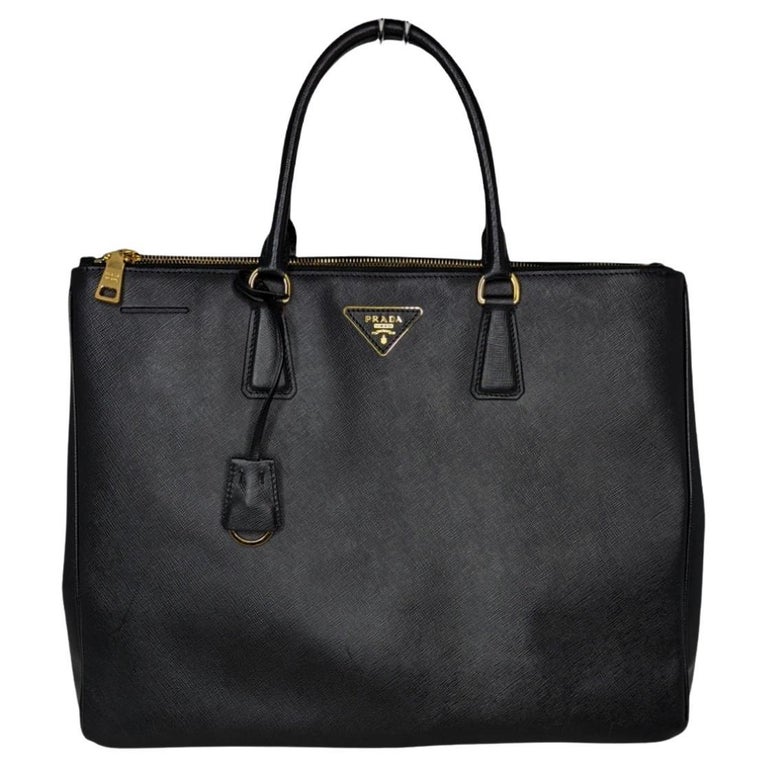 Prada Large Black Saffiano Lux Double Zip Galleria Tote For Sale at 1stDibs